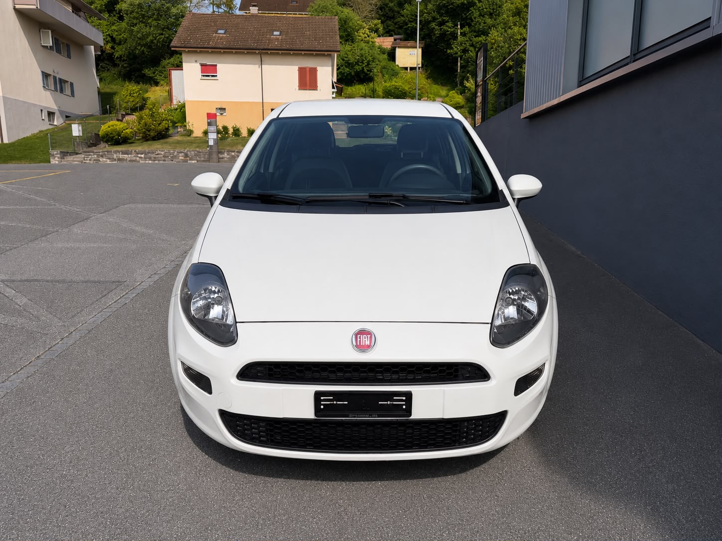 FIAT Punto 1.4 Lounge-image-5