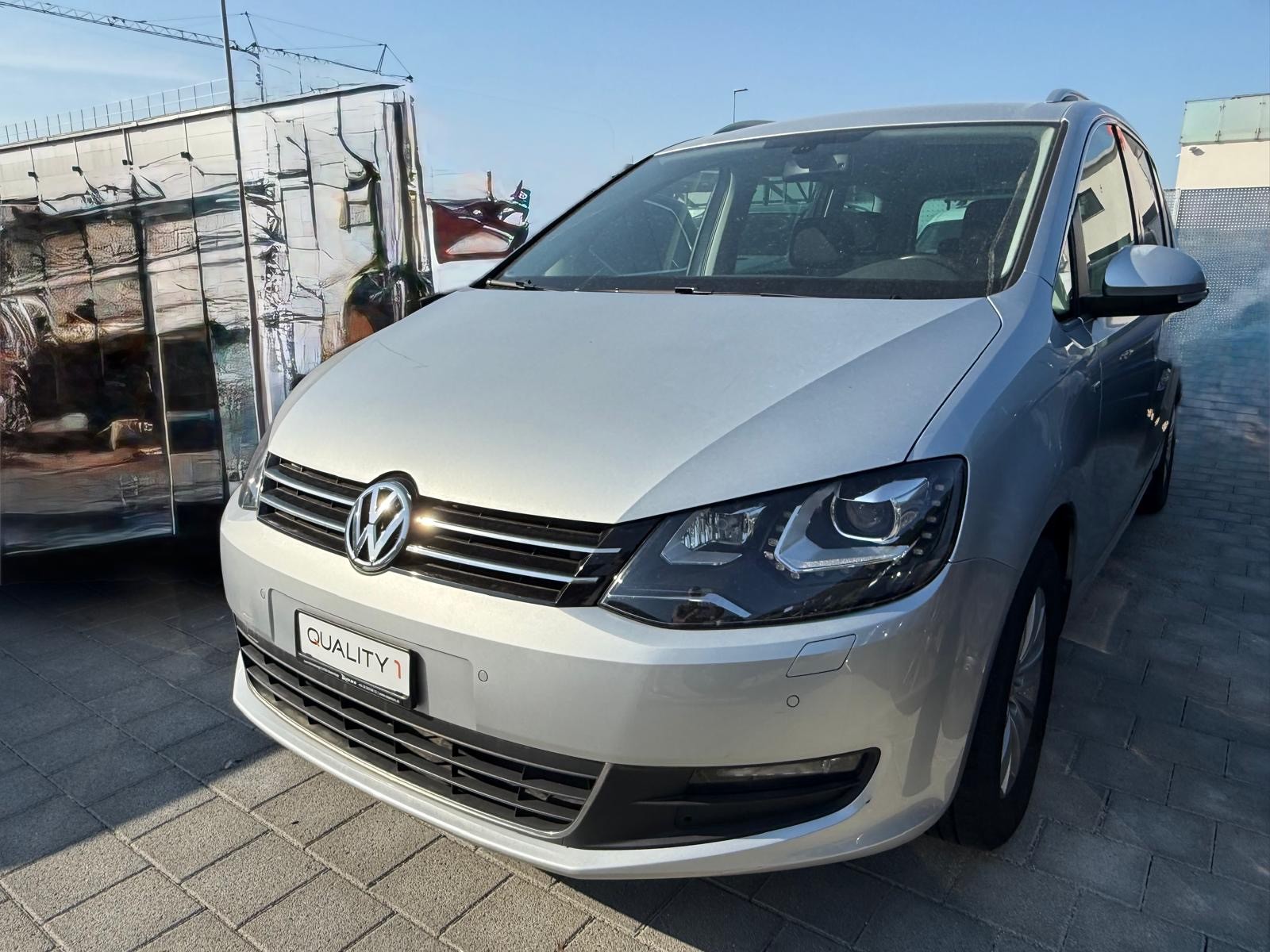 VW Sharan 2.0 TDI BMT CLUB 4Motion-image-0