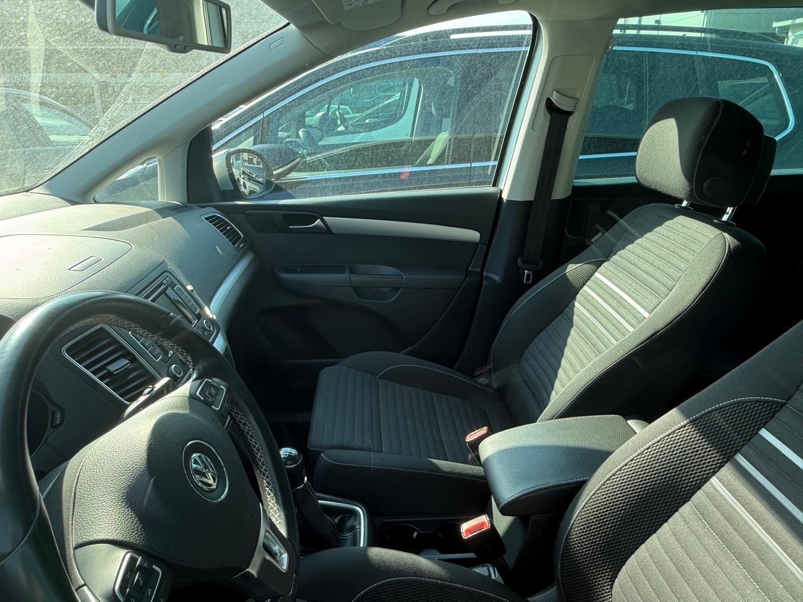 VW Sharan 2.0 TDI BMT CLUB 4Motion-image-12