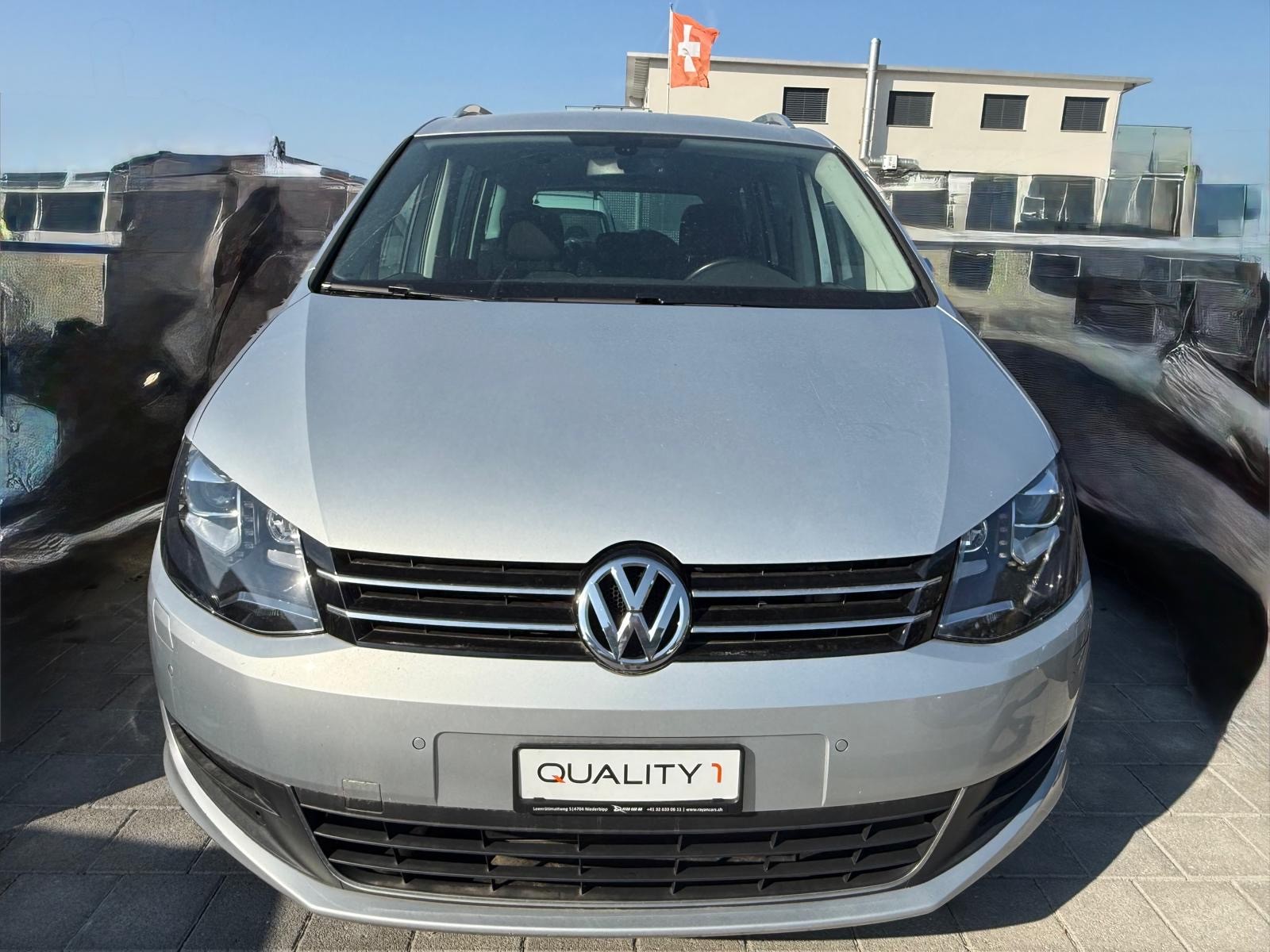VW Sharan 2.0 TDI BMT CLUB 4Motion-image-4
