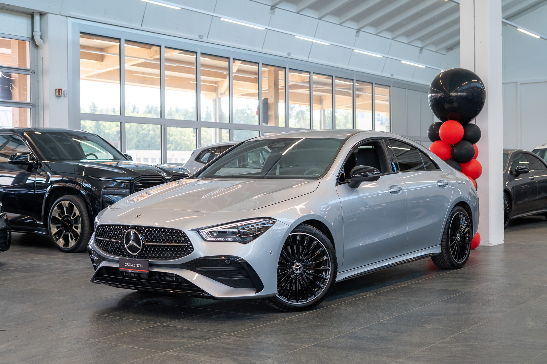 MERCEDES-BENZ CLA 200 AMG Line / Facelift / Rückfahrkamera / Ambientebeleuchtung-image-0