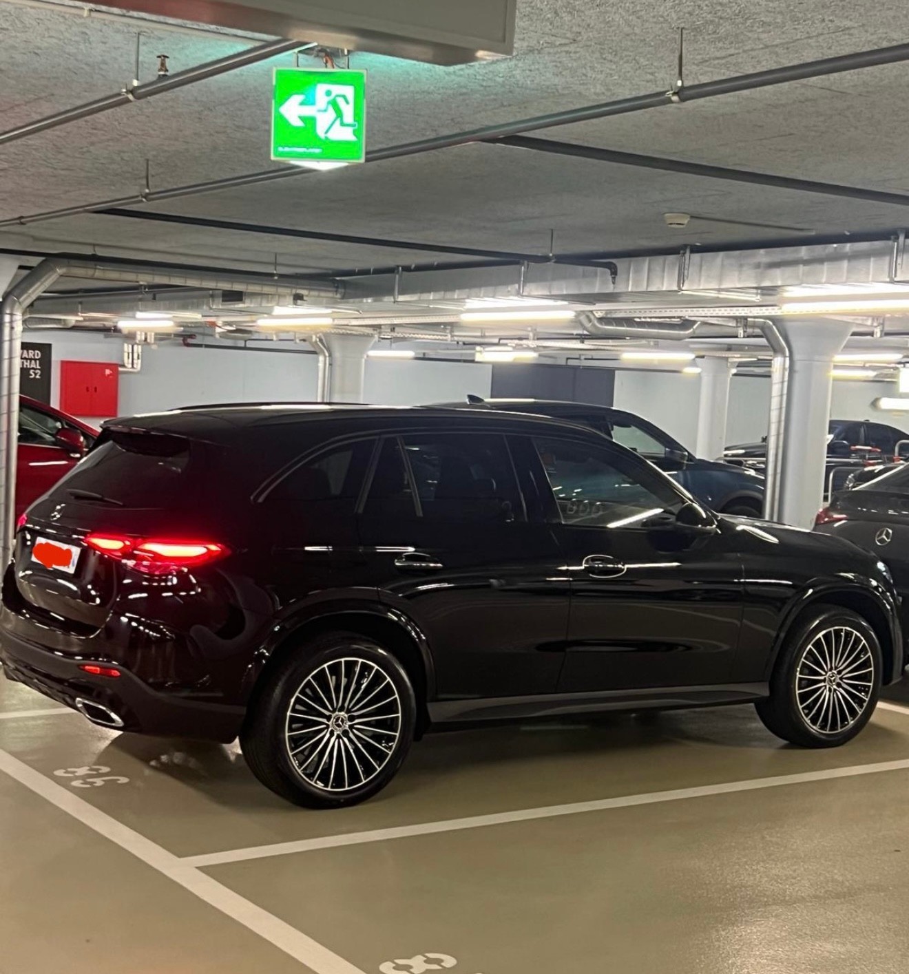 MERCEDES-BENZ GLC 400-image-1