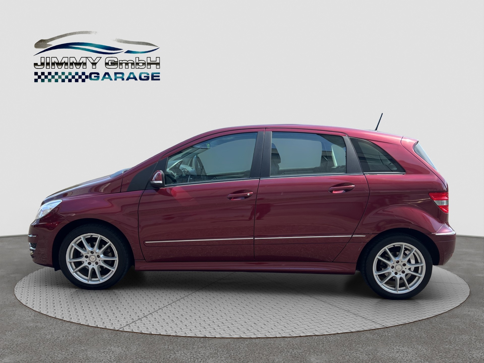 MERCEDES-BENZ B 180 Selection Autotronic-image-2