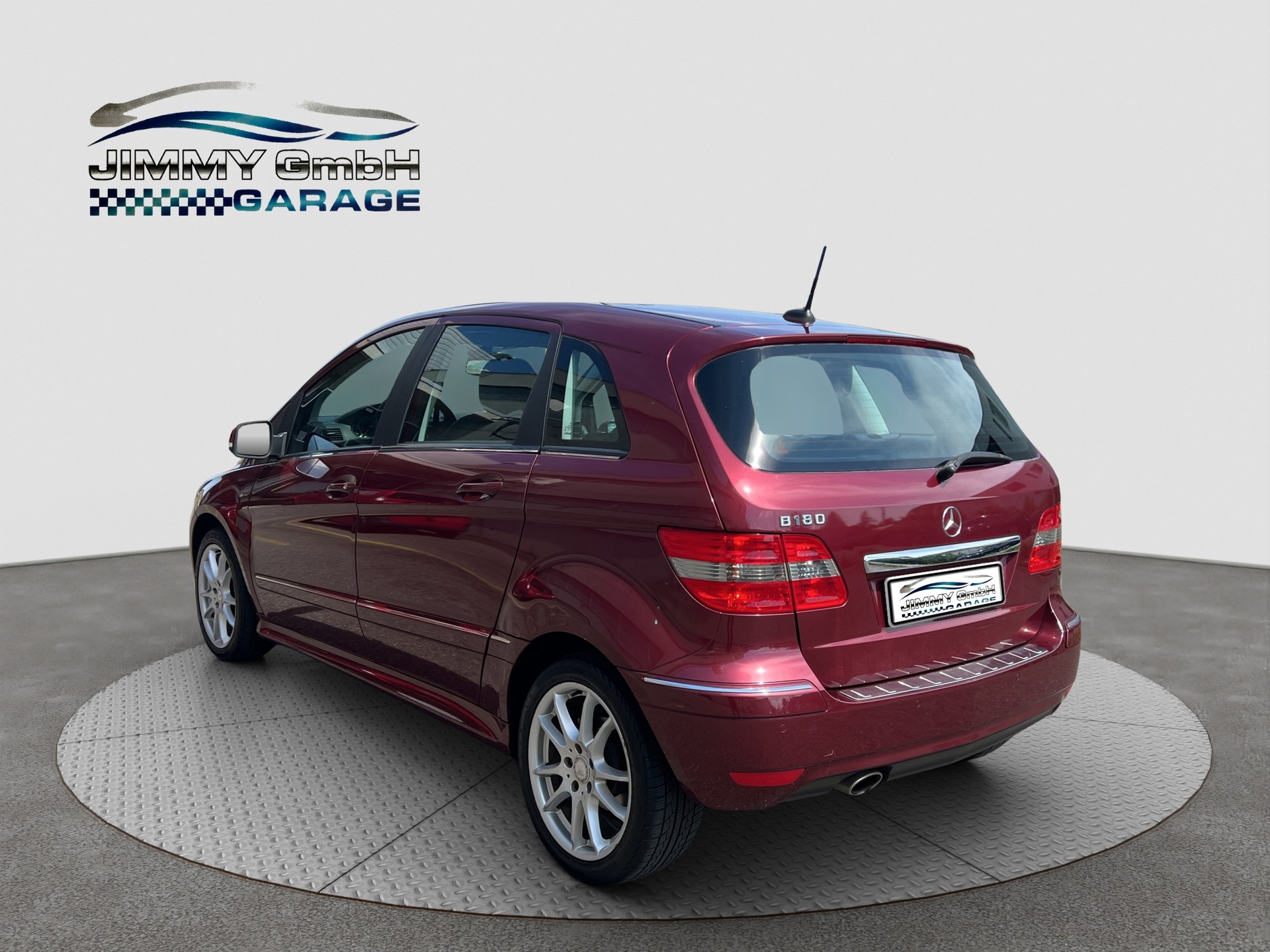 MERCEDES-BENZ B 180 Selection Autotronic-image-3