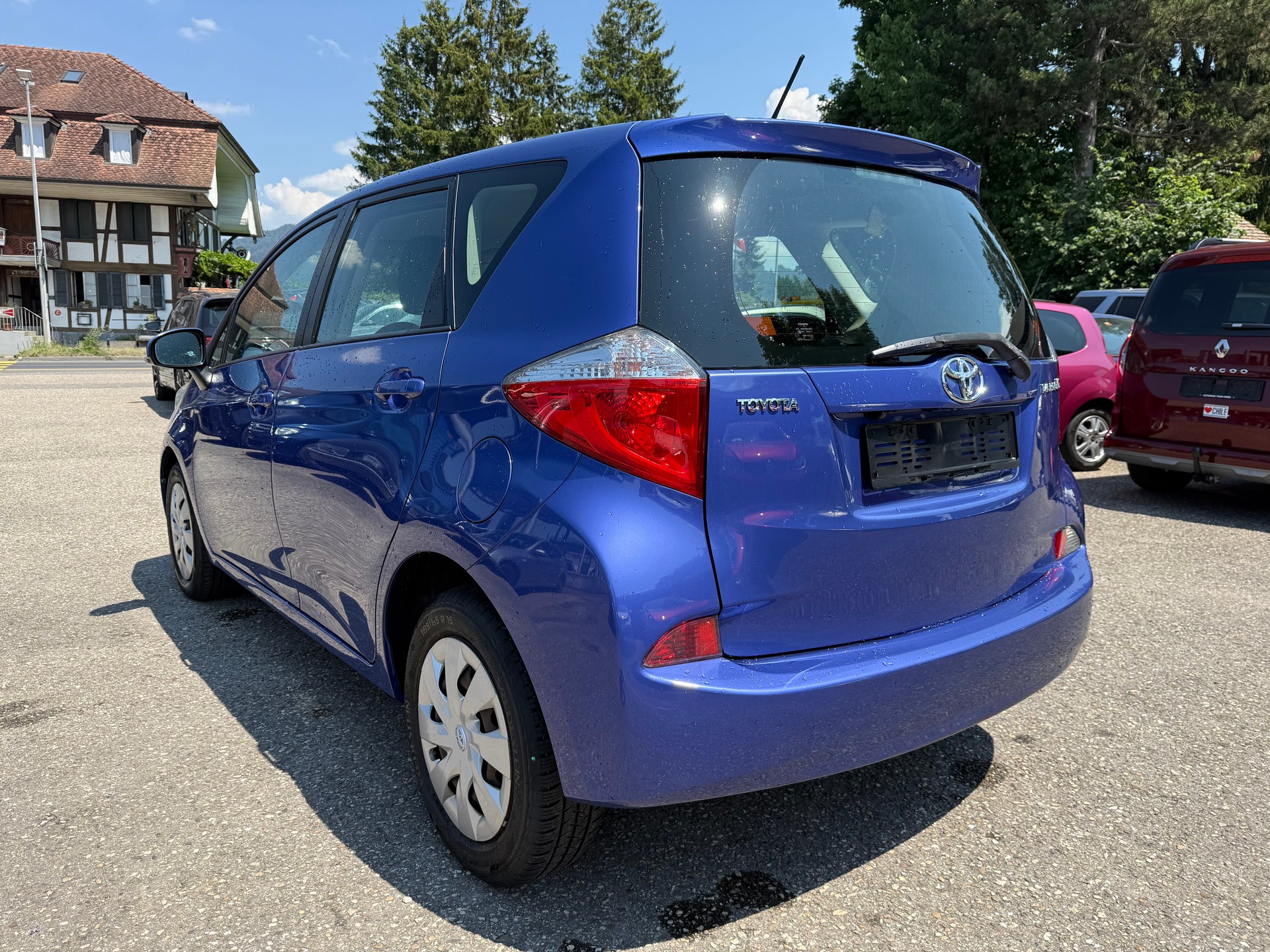 TOYOTA Verso-S 1.33 Linea Luna-image-6