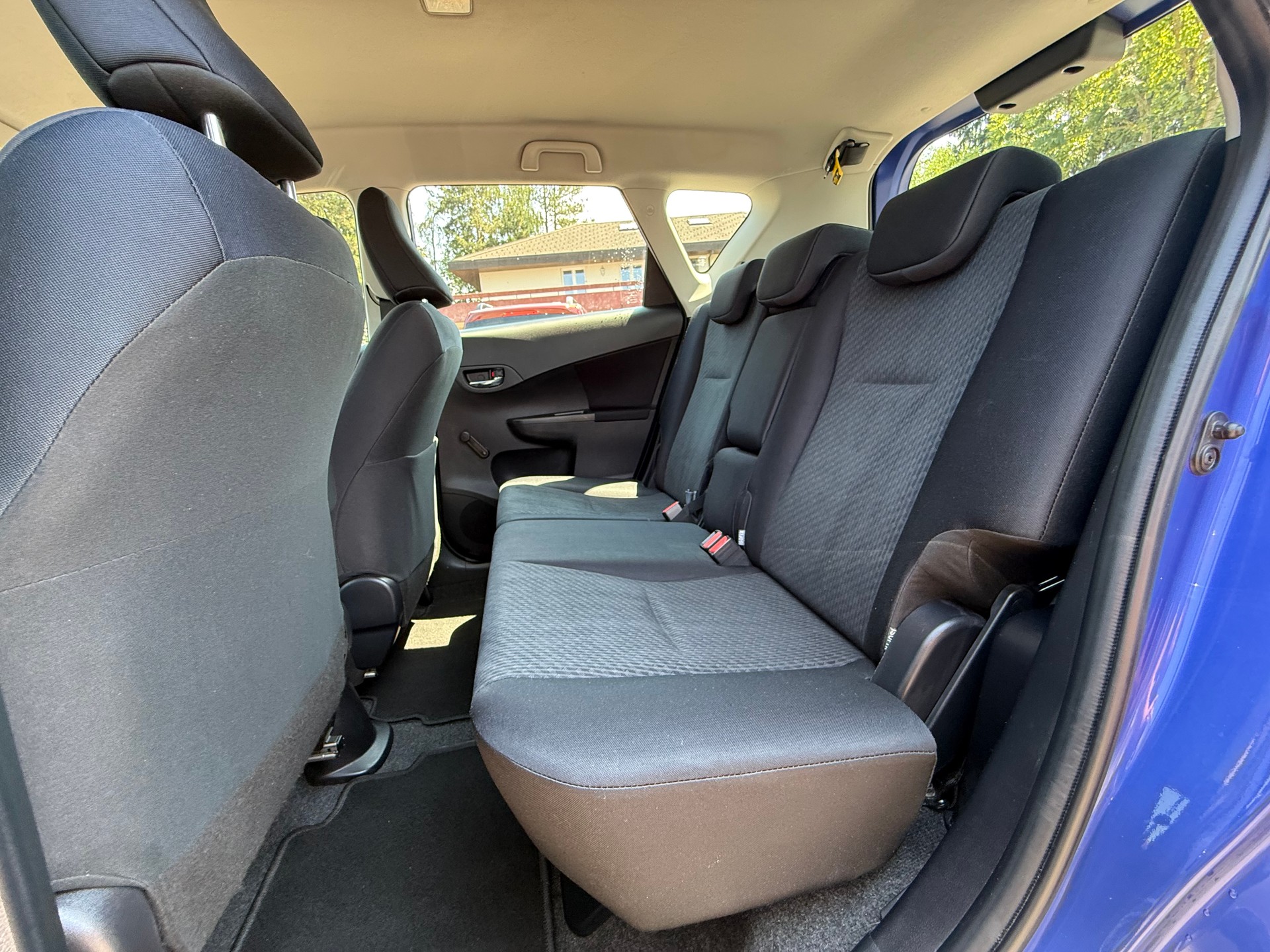 TOYOTA Verso-S 1.33 Linea Luna-image-10