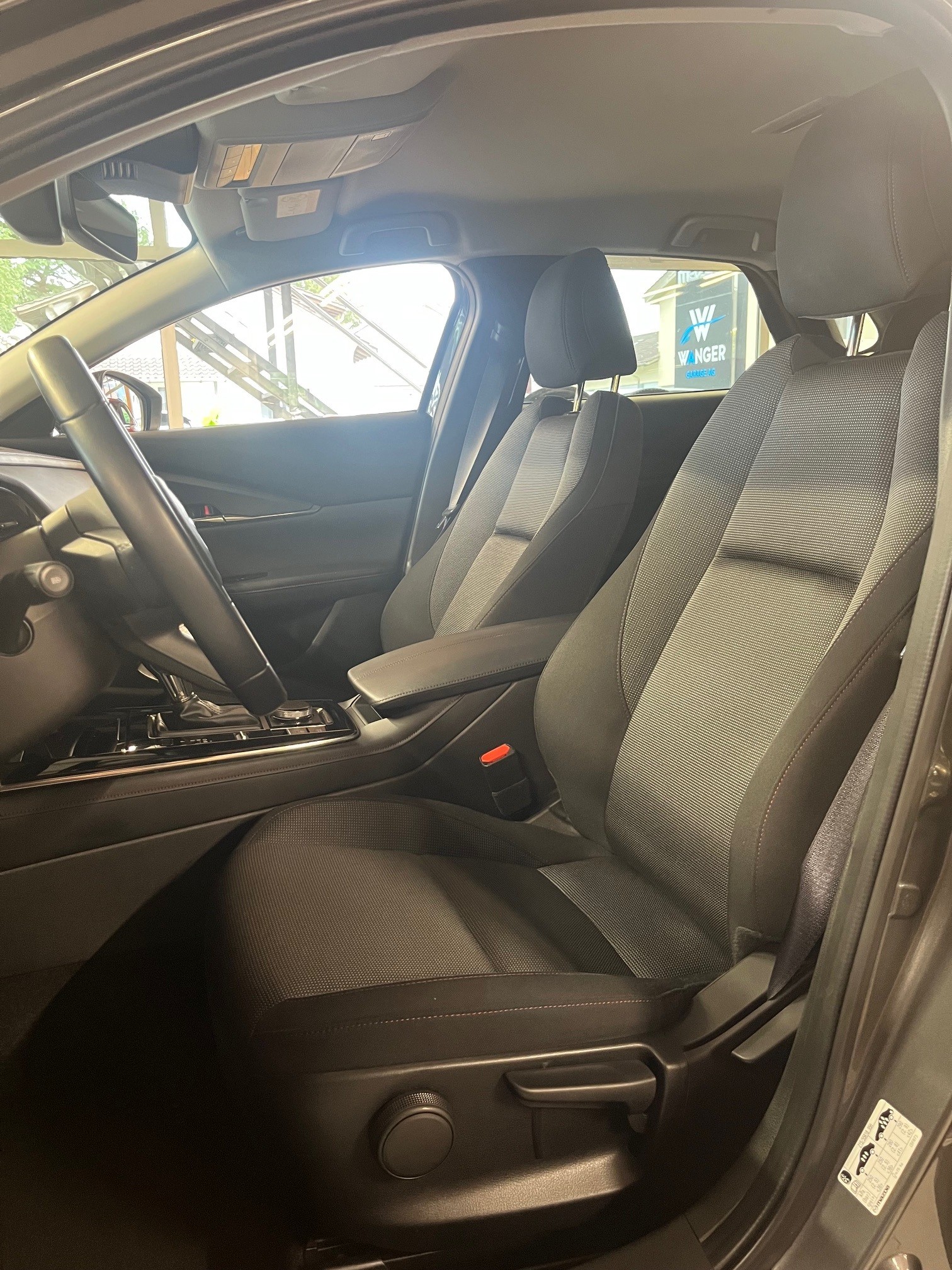 MAZDA CX-30 SKYACTIV-X 186 M Hybrid AWD Homura Automat-image-6