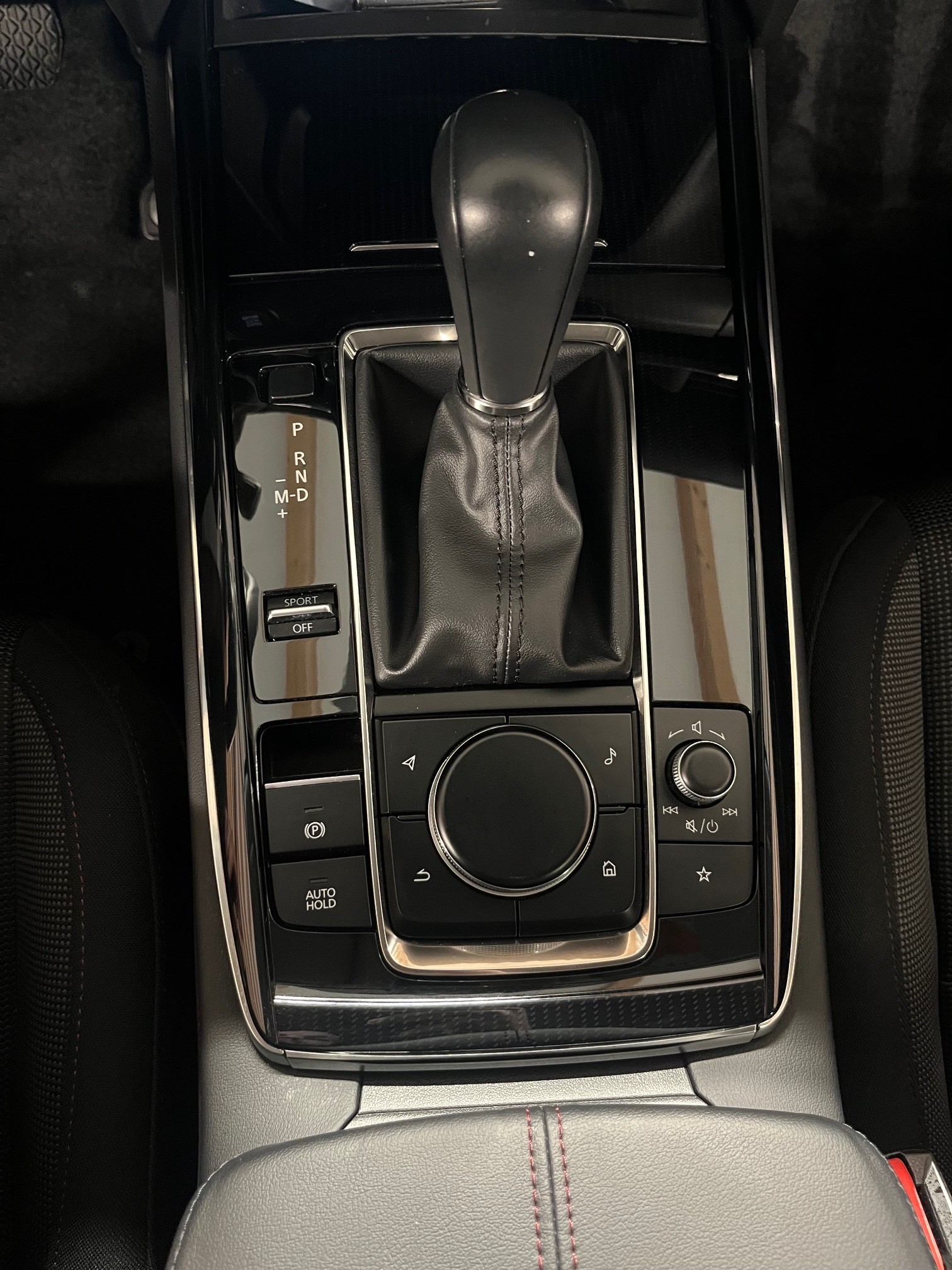 MAZDA CX-30 SKYACTIV-X 186 M Hybrid AWD Homura Automat-image-10
