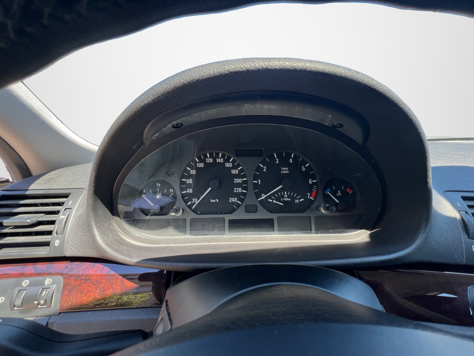BMW 316 ti Compact-image-9