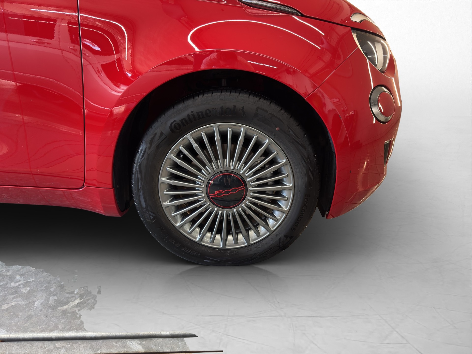 FIAT 500 electric 87 kW Red-image-12