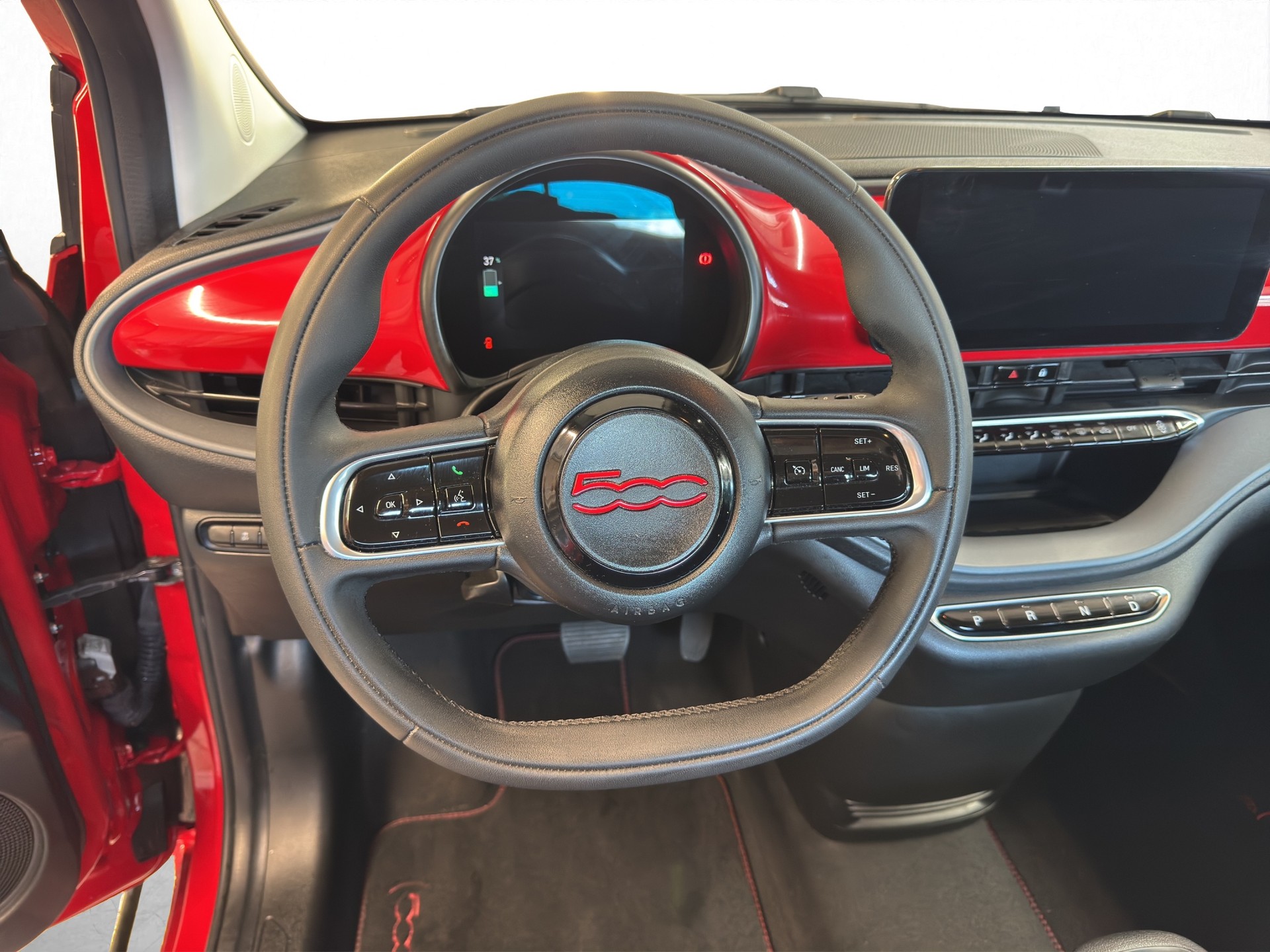 FIAT 500 electric 87 kW Red-image-7