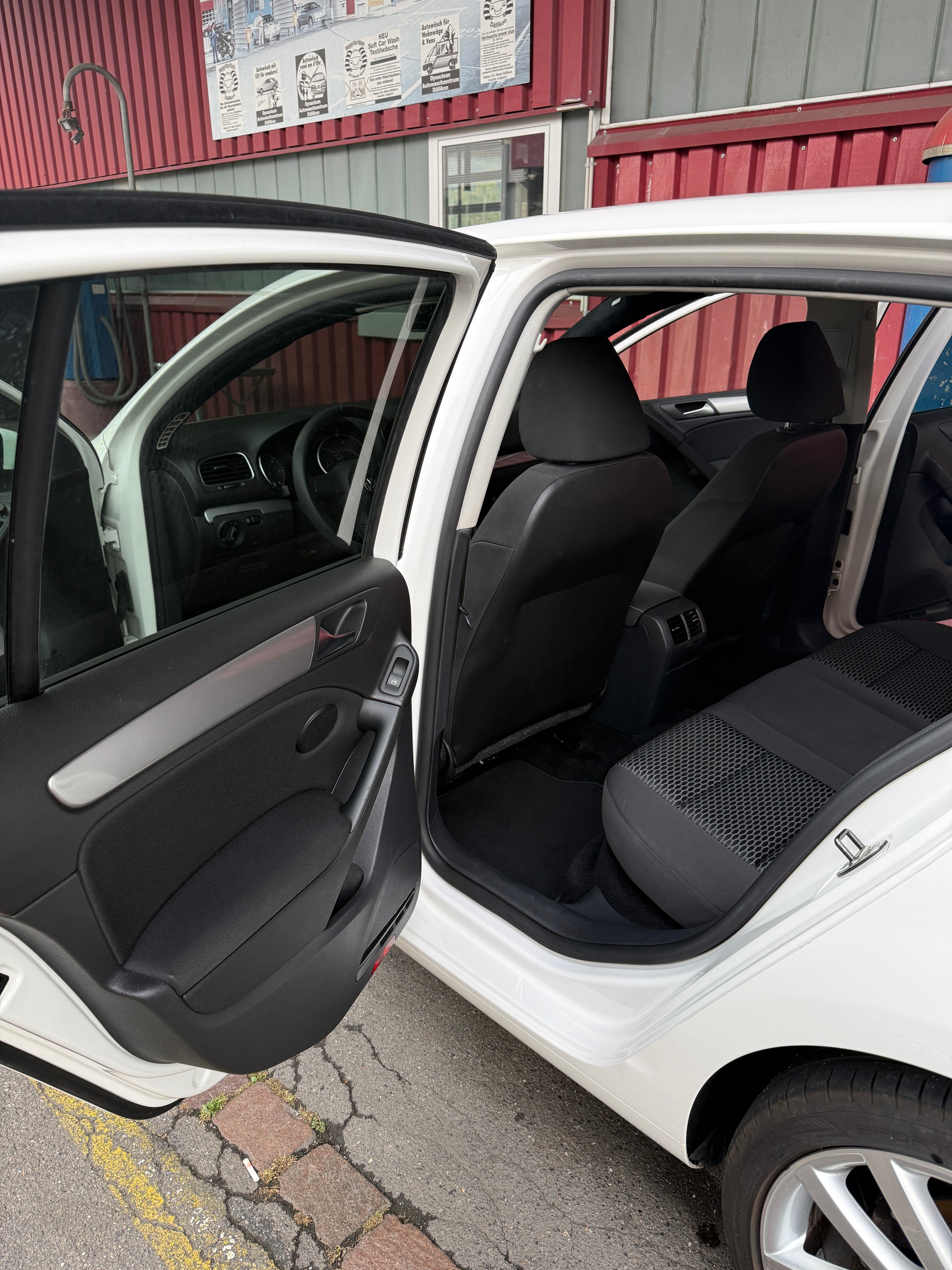 VW 1.6 TDI-image-5
