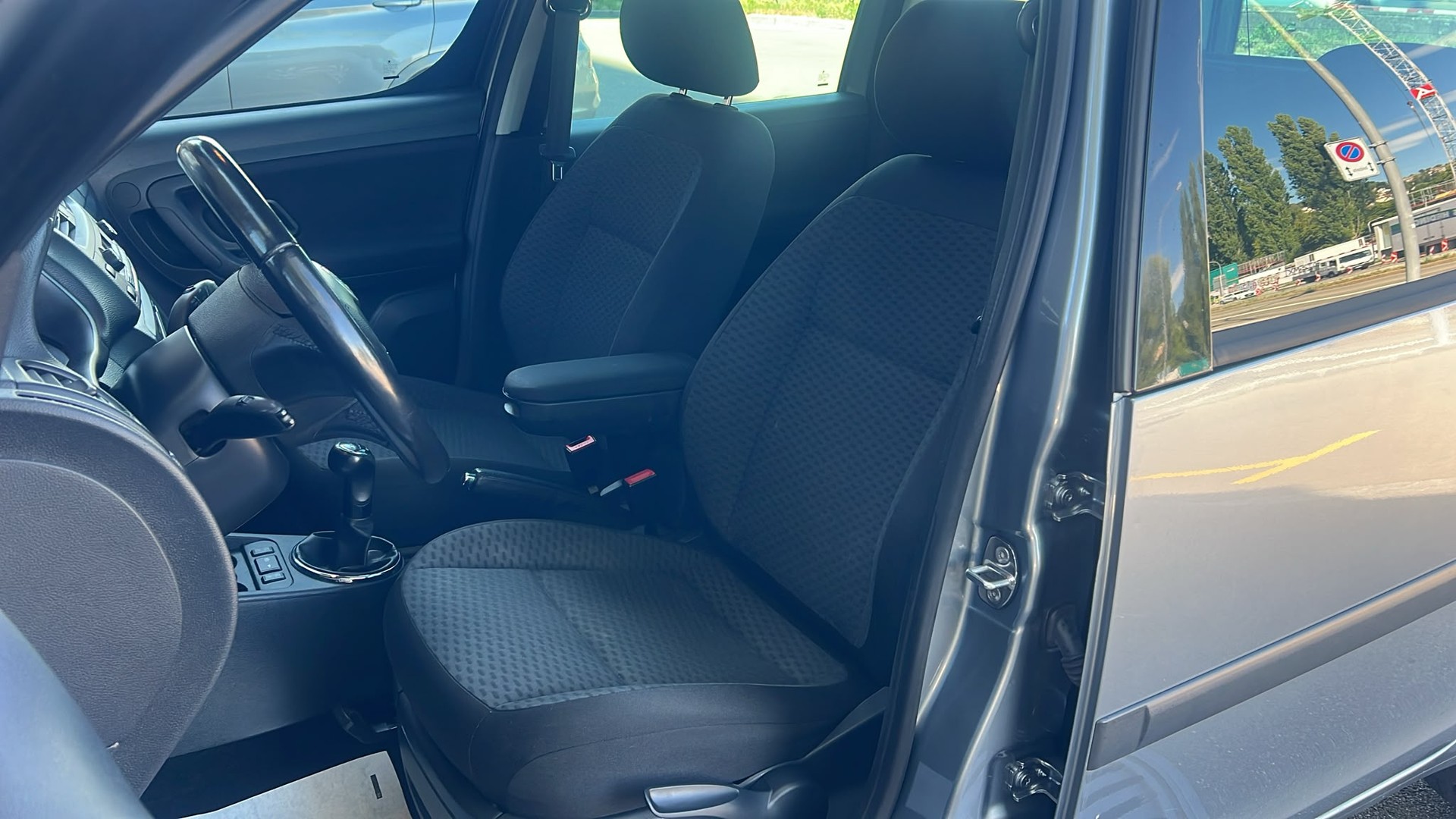 SKODA Roomster 1.2 TSI Ambition-image-11