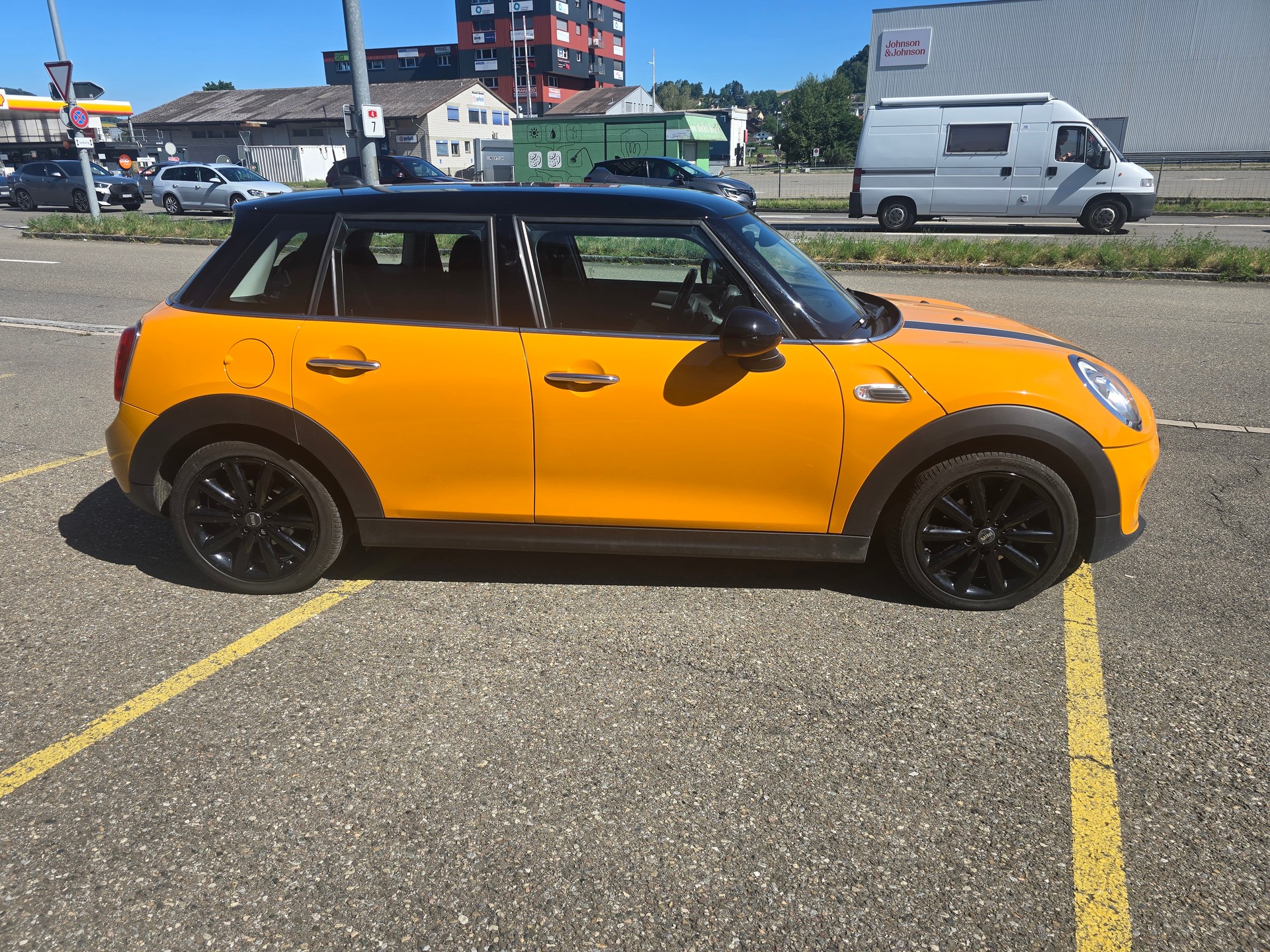 MINI Cooper D-image-2
