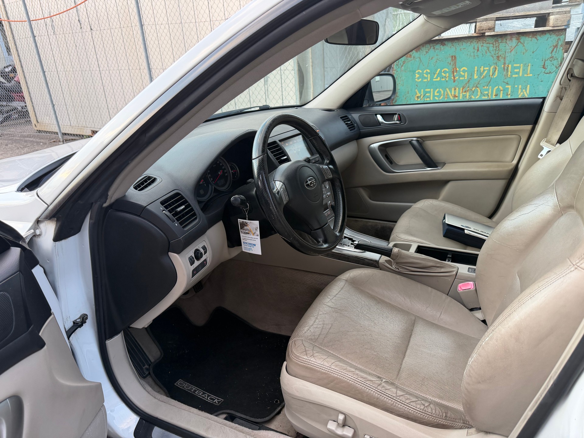 SUBARU Outback 3.0R AWD H6 Automatic-image-11