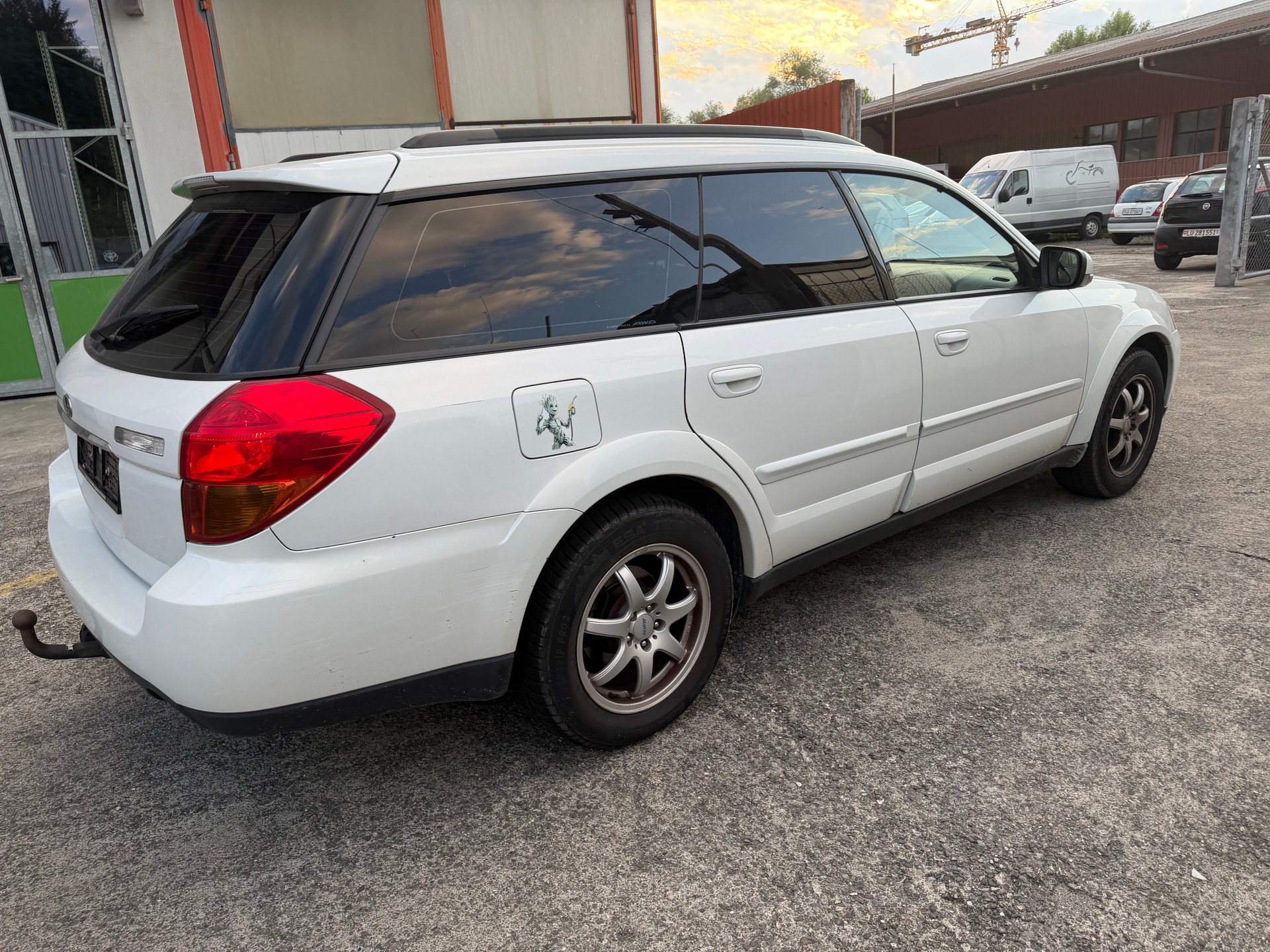SUBARU Outback 3.0R AWD H6 Automatic-image-4