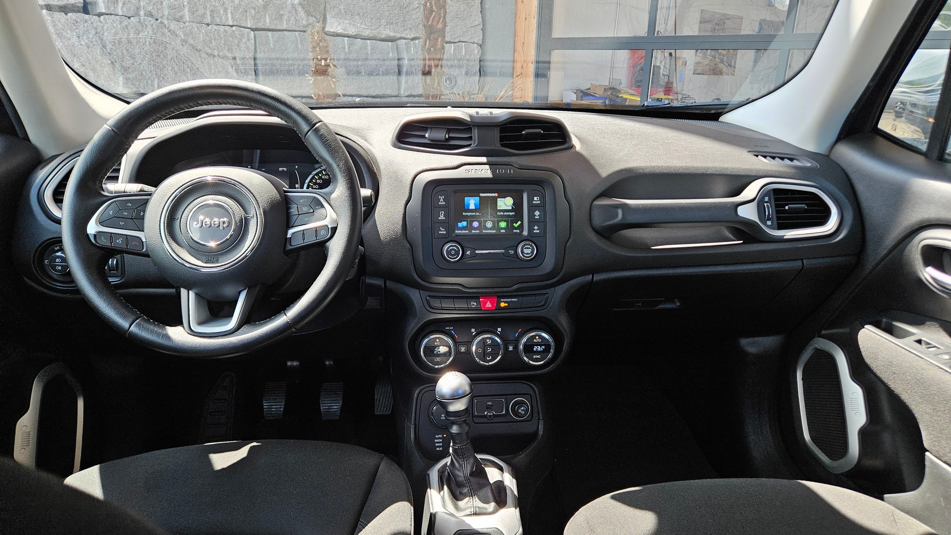 JEEP Renegade 2.0 CRD Longtitude Swiss Edition AWD-image-10