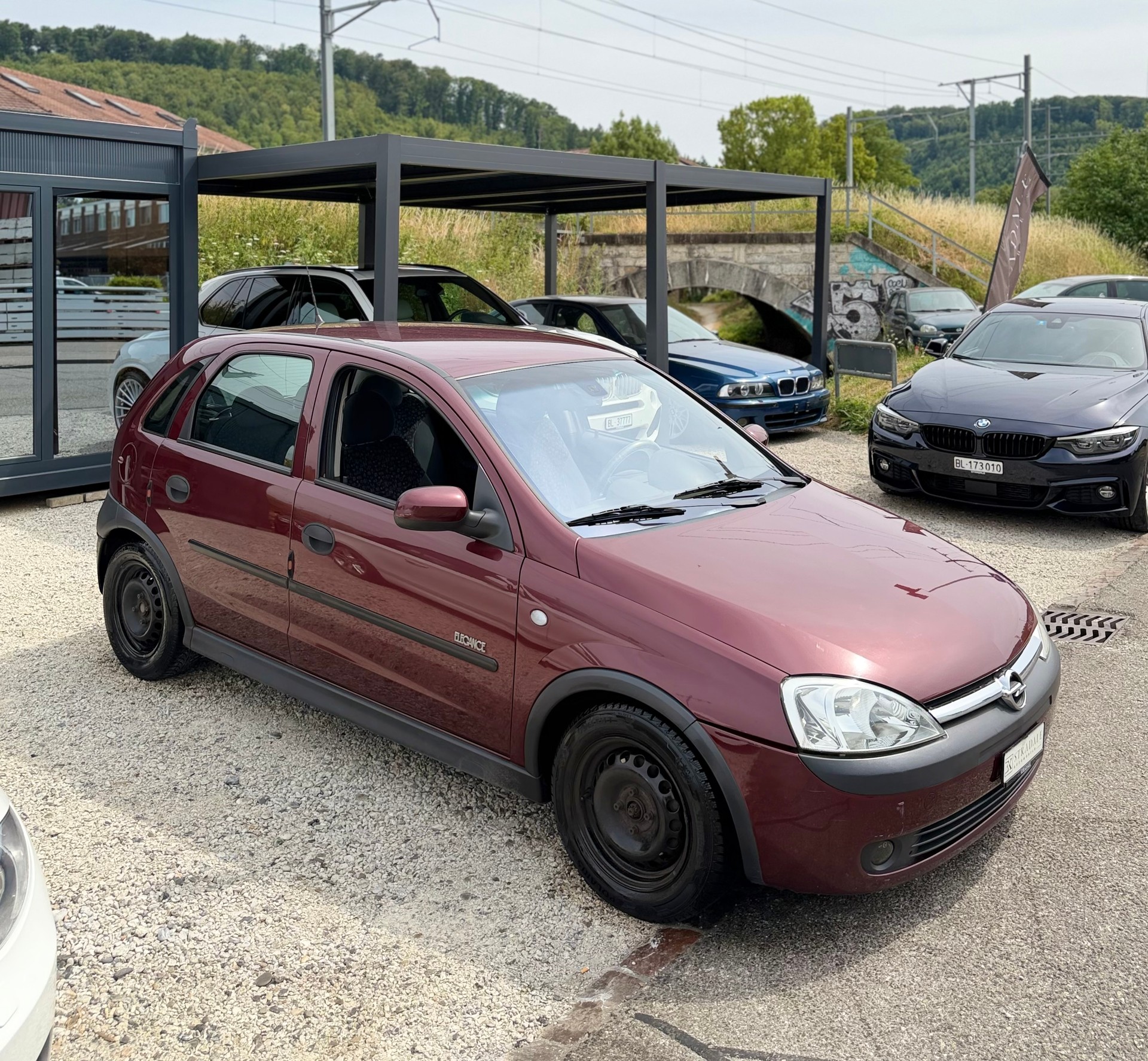 OPEL Corsa 1.4 16V Elegance **Automat**-image-2