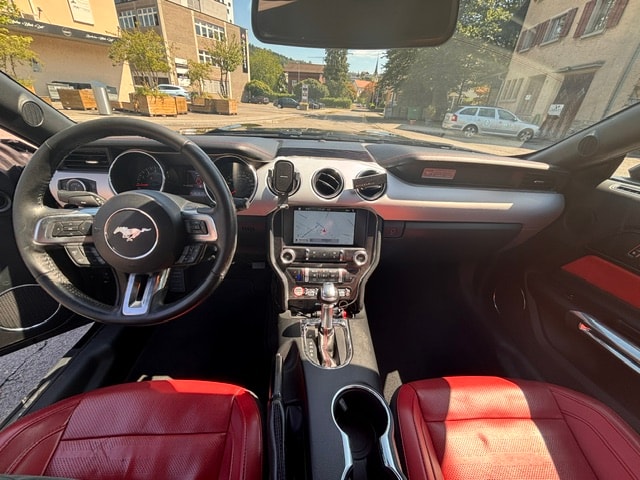 FORD Mustang Fastback 5.0 V8 GT Automat-image-12