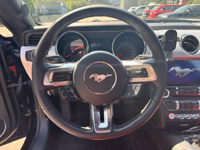 FORD Mustang Fastback 5.0 V8 GT Automat-image-10