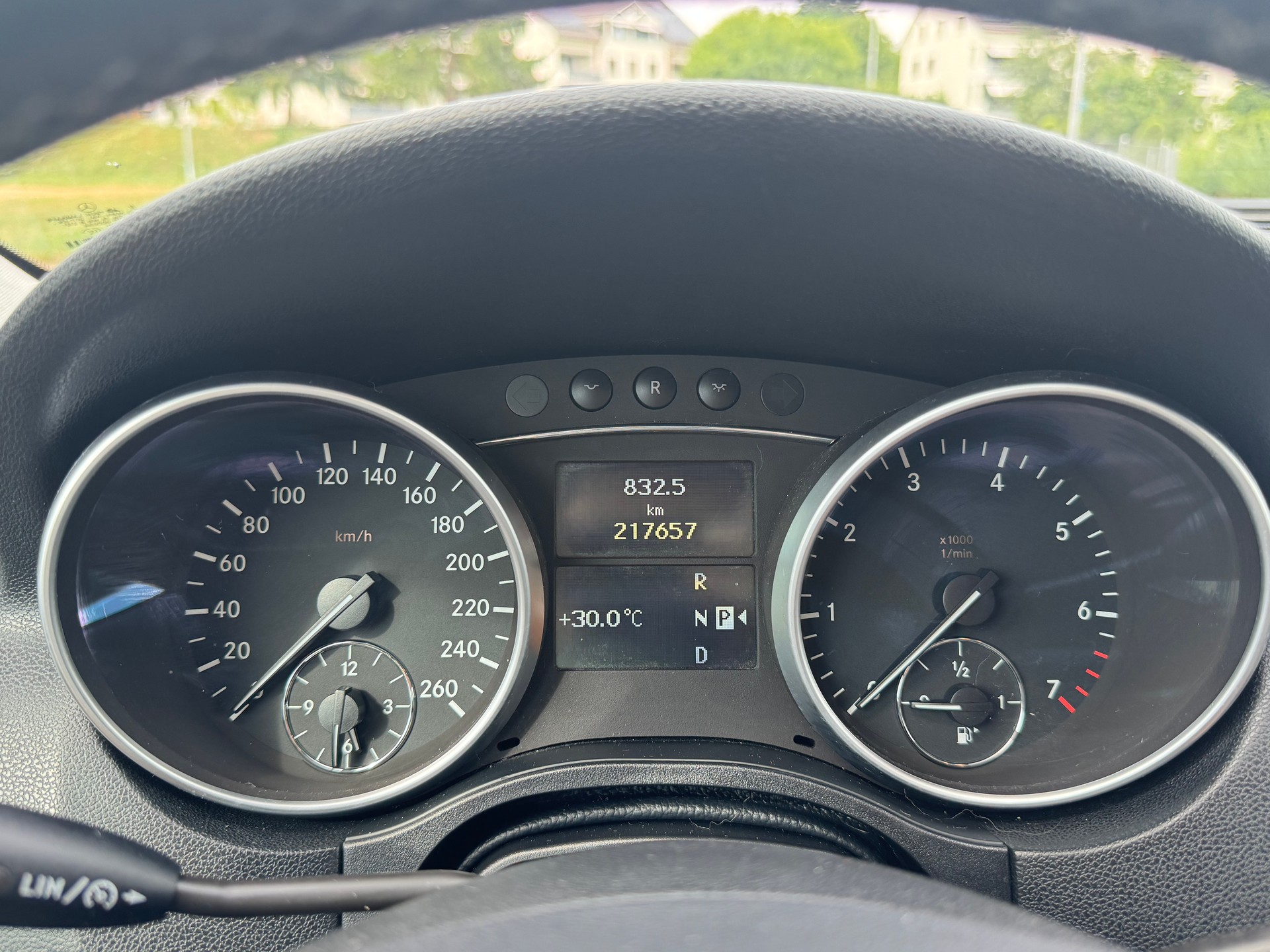 MERCEDES-BENZ ML 350 4Matic 7G-Tronic-image-12