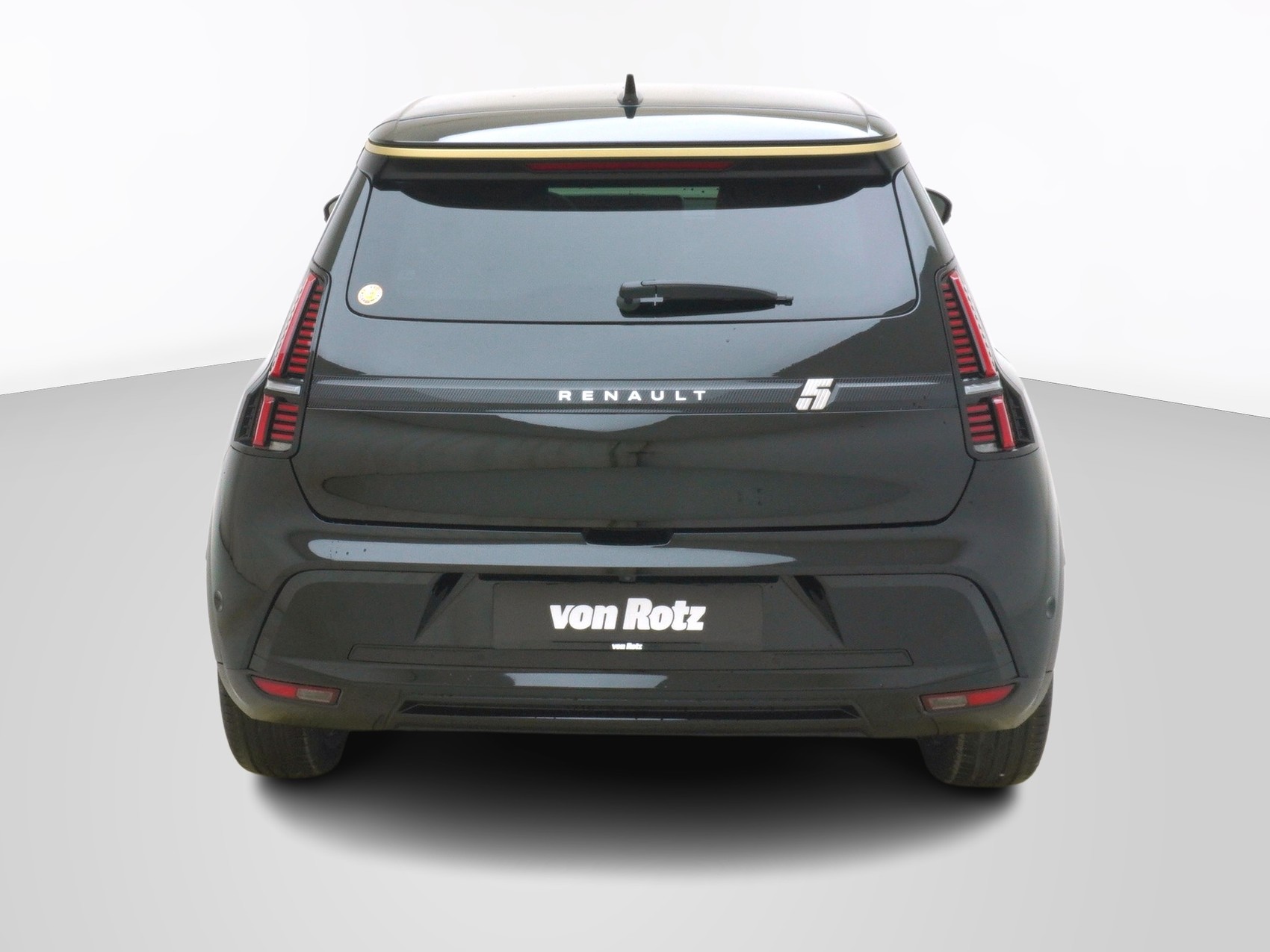 RENAULT R5 E-Tech Comfort Range iconic-image-2