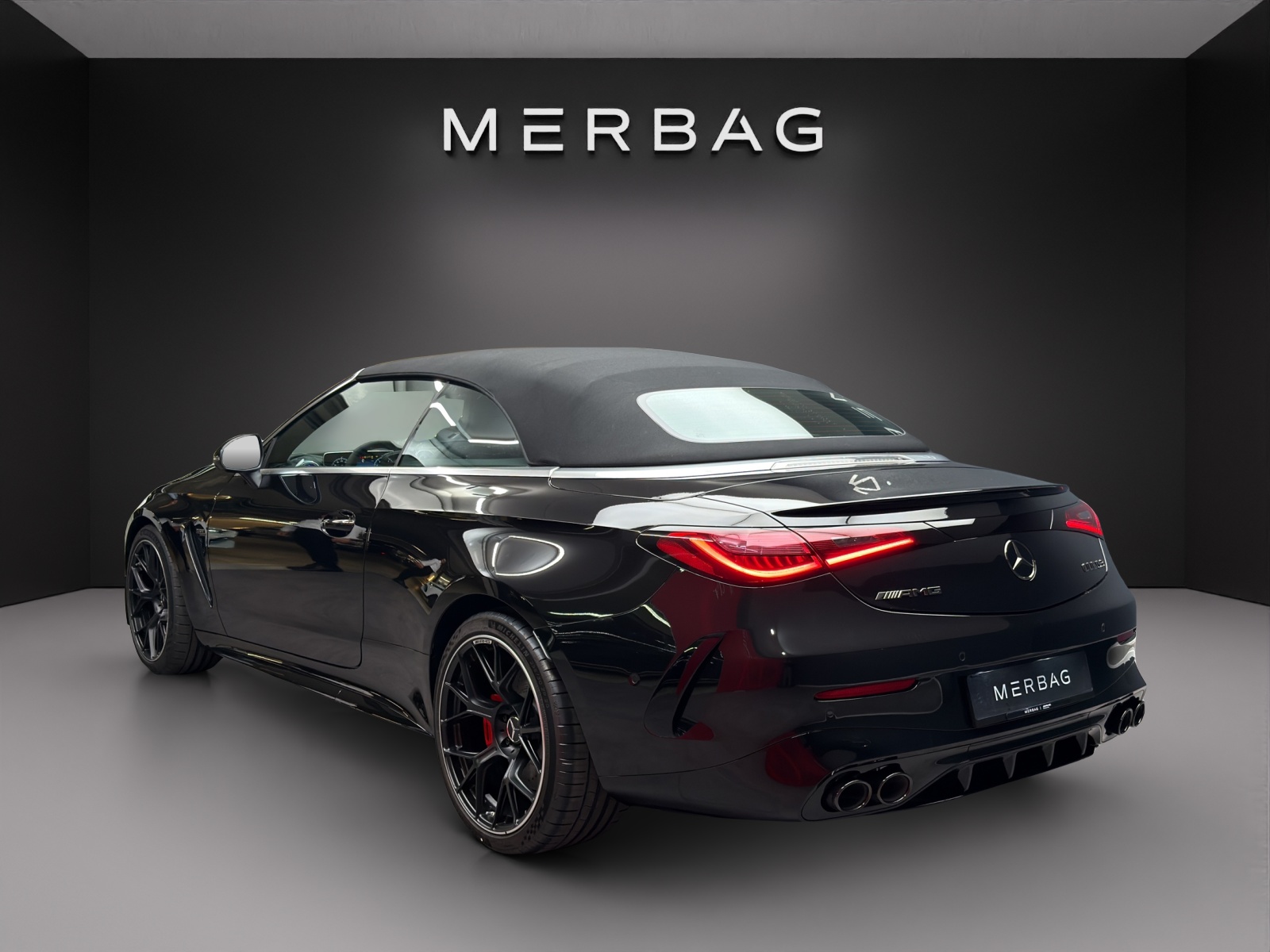MERCEDES-BENZ AMG CLE 53 4MATIC+ Cabriolet-image-7