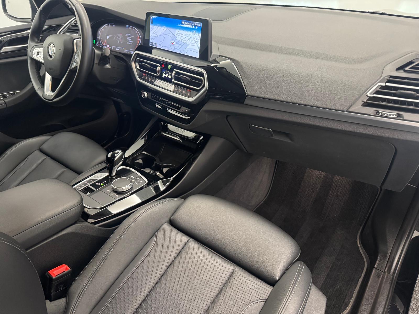 BMW X3 20d xDrive-image-10