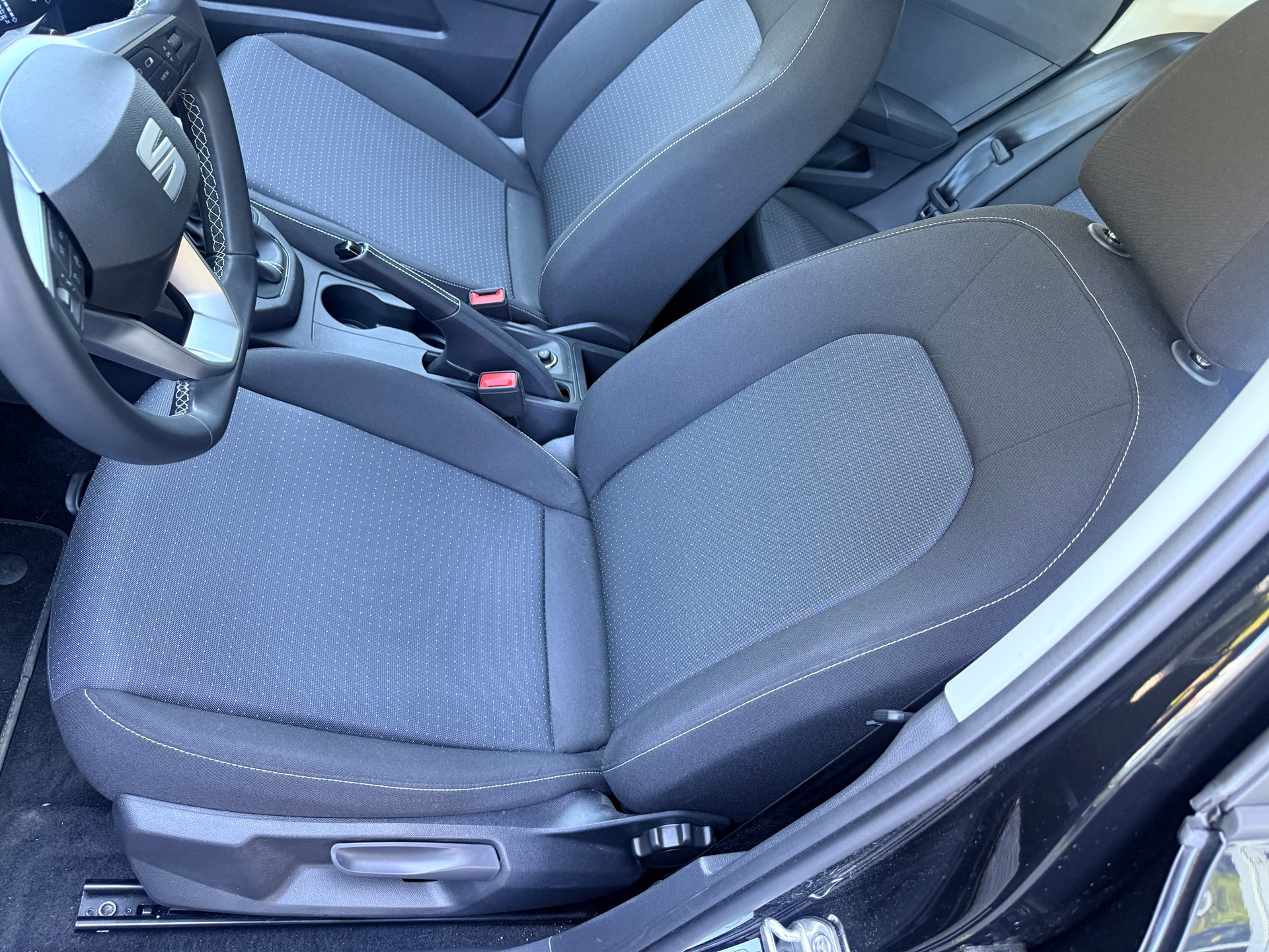 SEAT Ibiza 1.0 EcoTSI Move DSG 116PS CH Fahrzeug-image-7