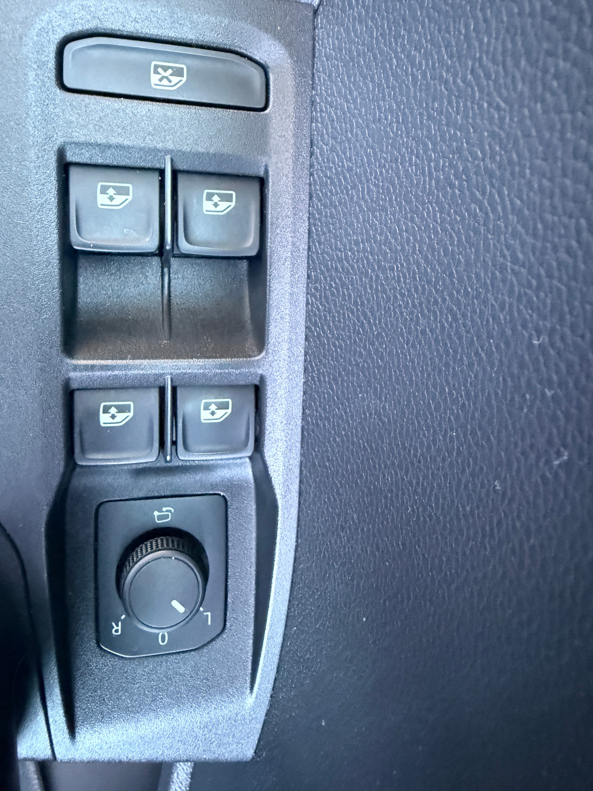 SEAT Ibiza 1.0 EcoTSI Move DSG 116PS CH Fahrzeug-image-15