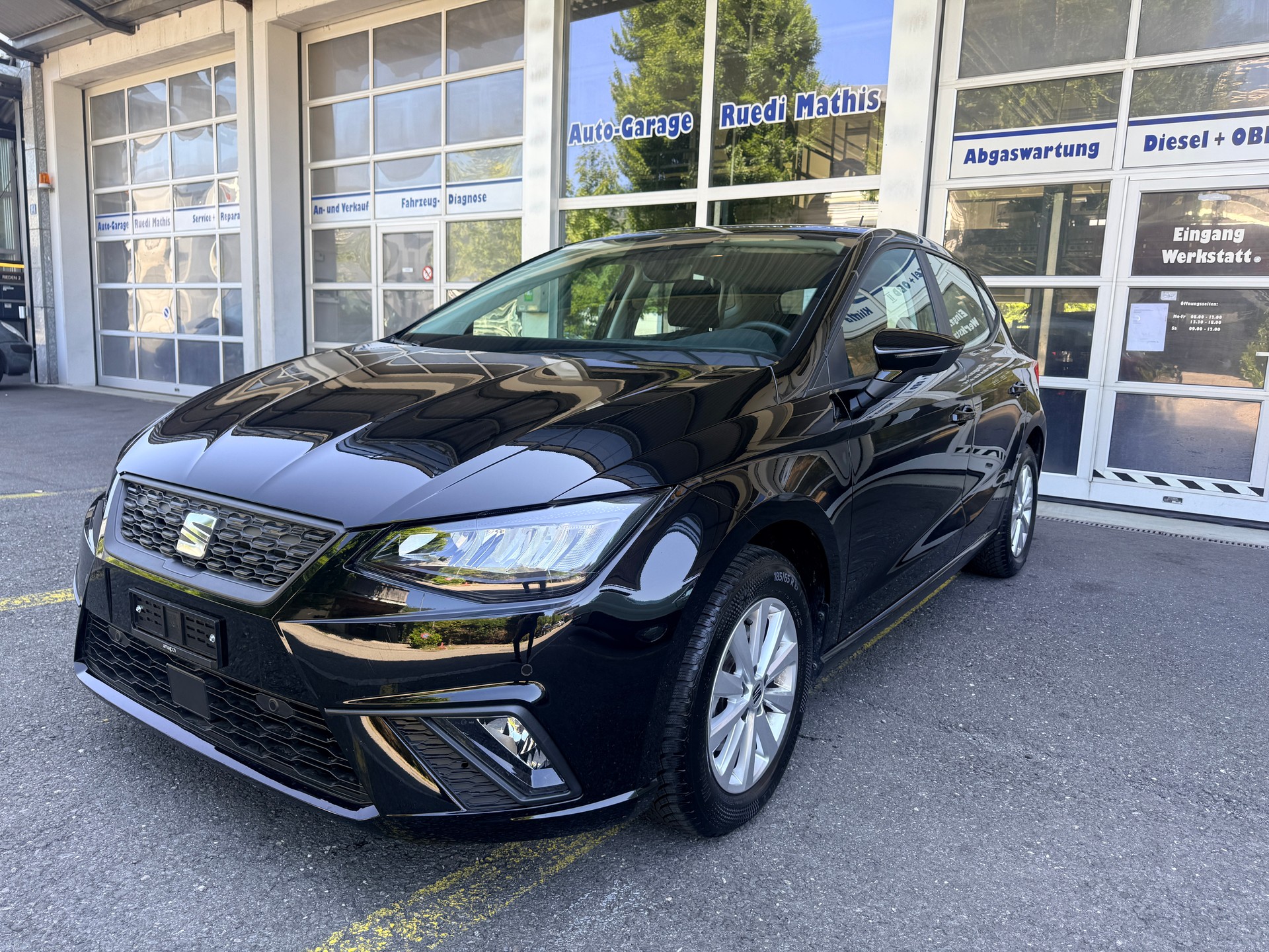 SEAT Ibiza 1.0 EcoTSI Move DSG 116PS CH Fahrzeug-image-0