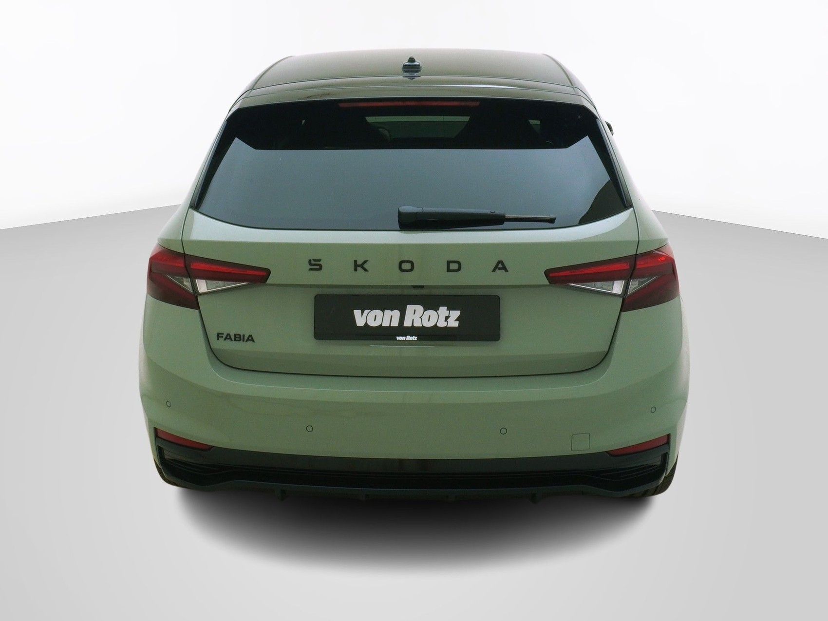 SKODA Fabia 1.5 TSI Monte Carlo DSG-image-2