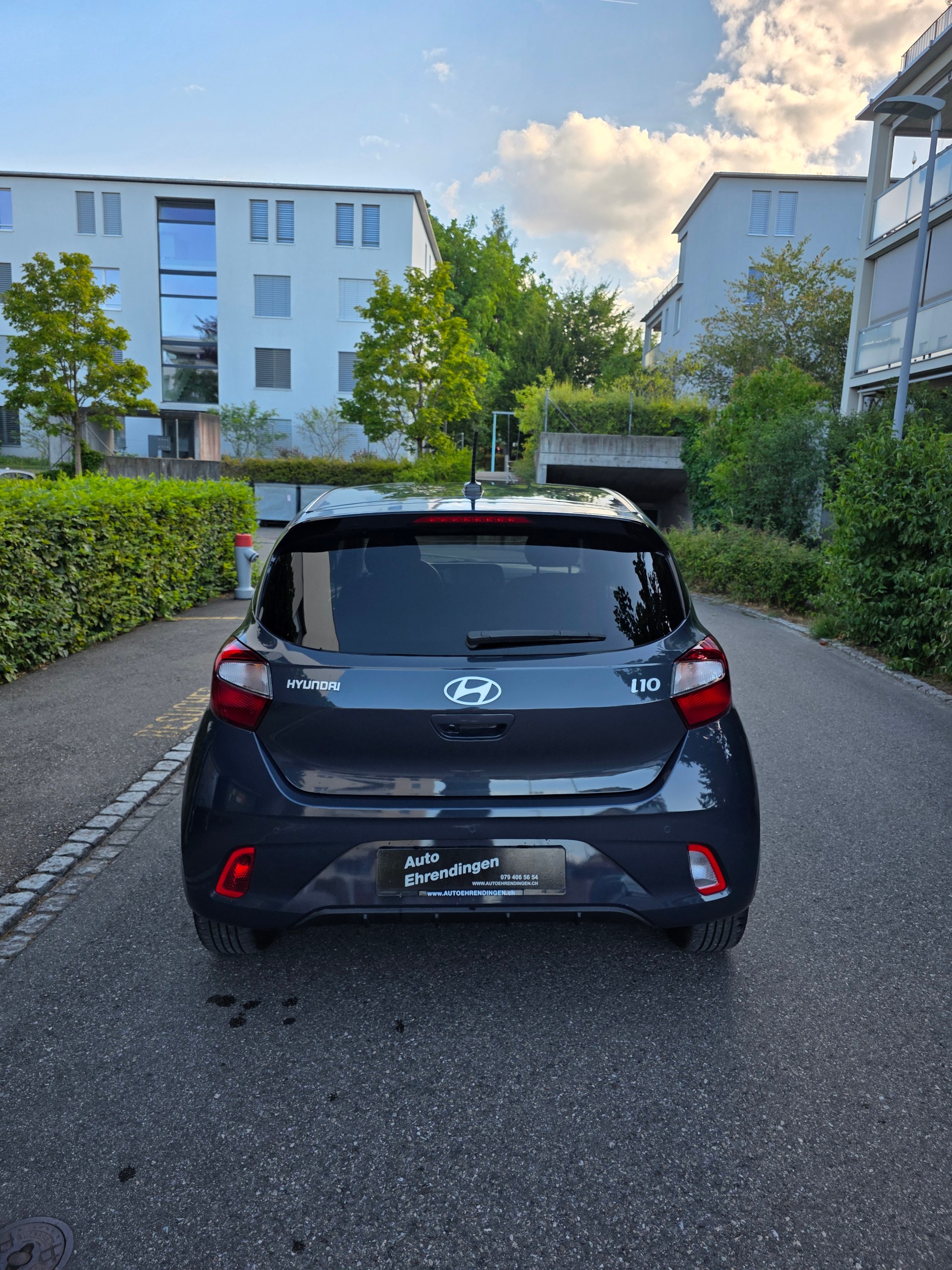 HYUNDAI i10 1.2 Amplia-image-5