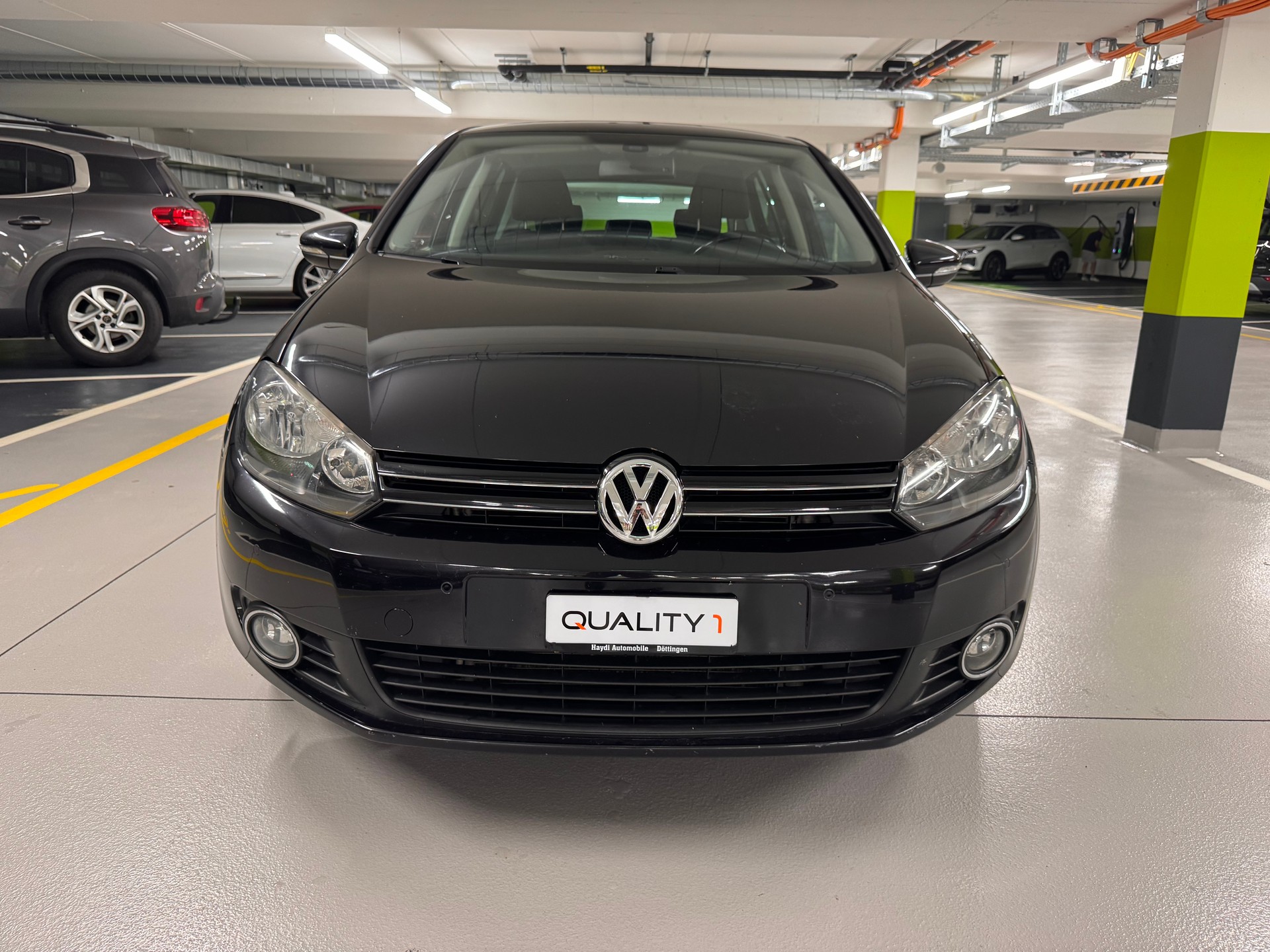 VW Golf 1.4 TSI Trendline-image-1