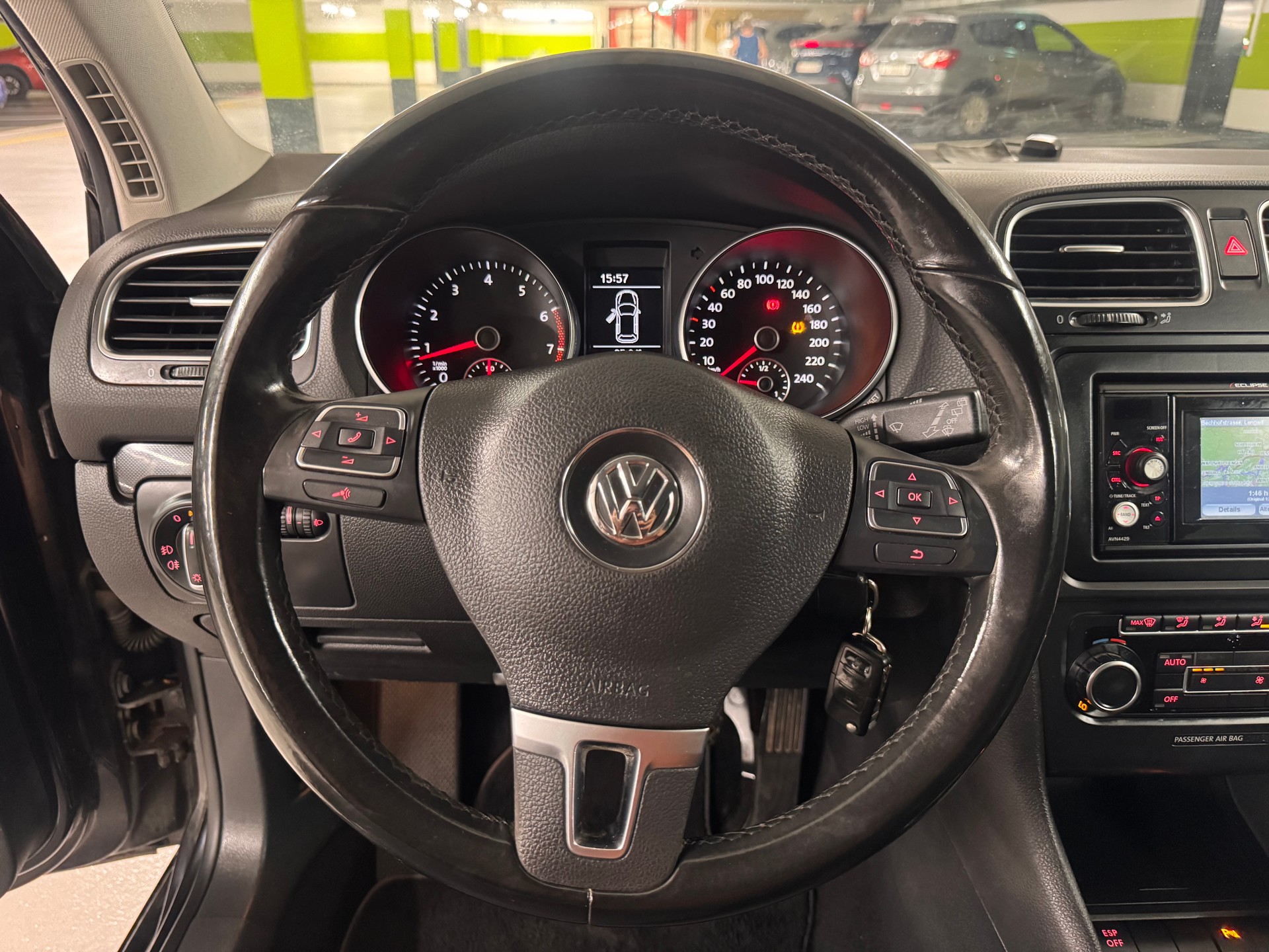 VW Golf 1.4 TSI Trendline-image-12