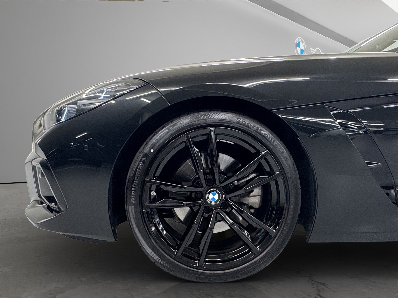 BMW Z4 20i sDrive-image-7
