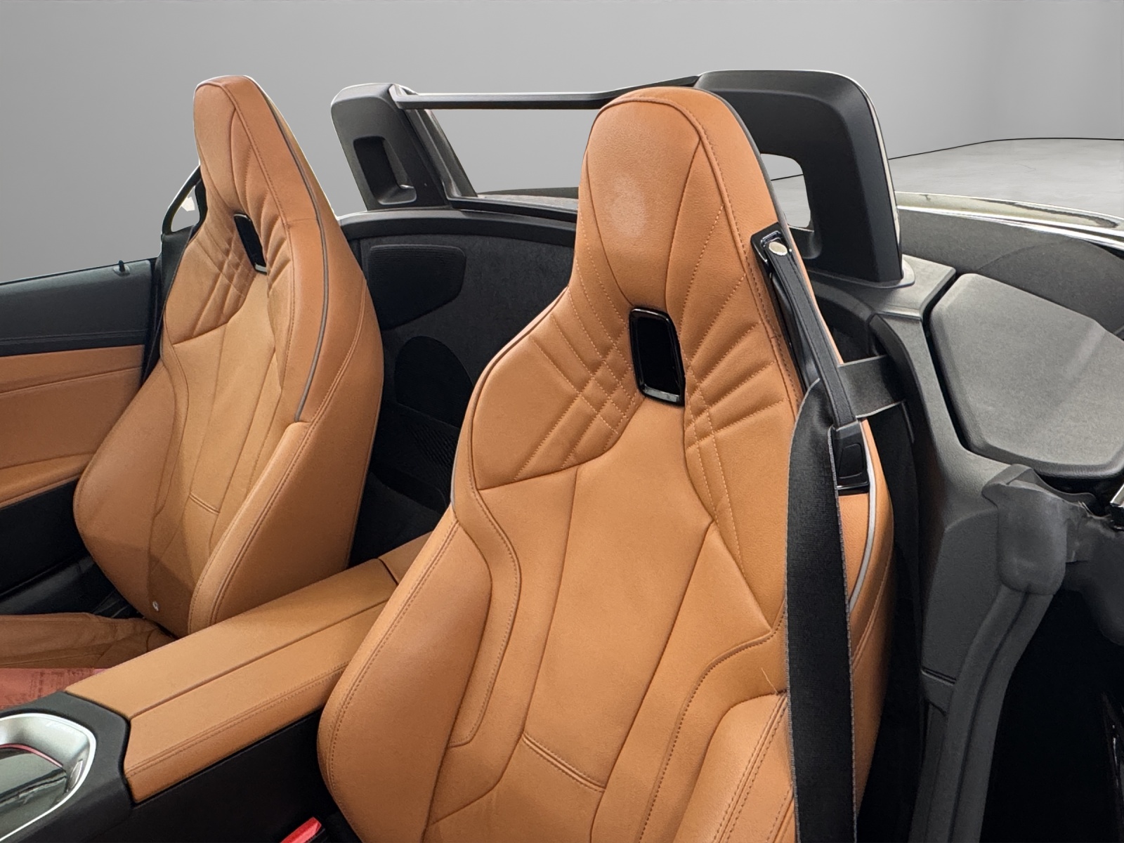 BMW Z4 20i sDrive-image-12