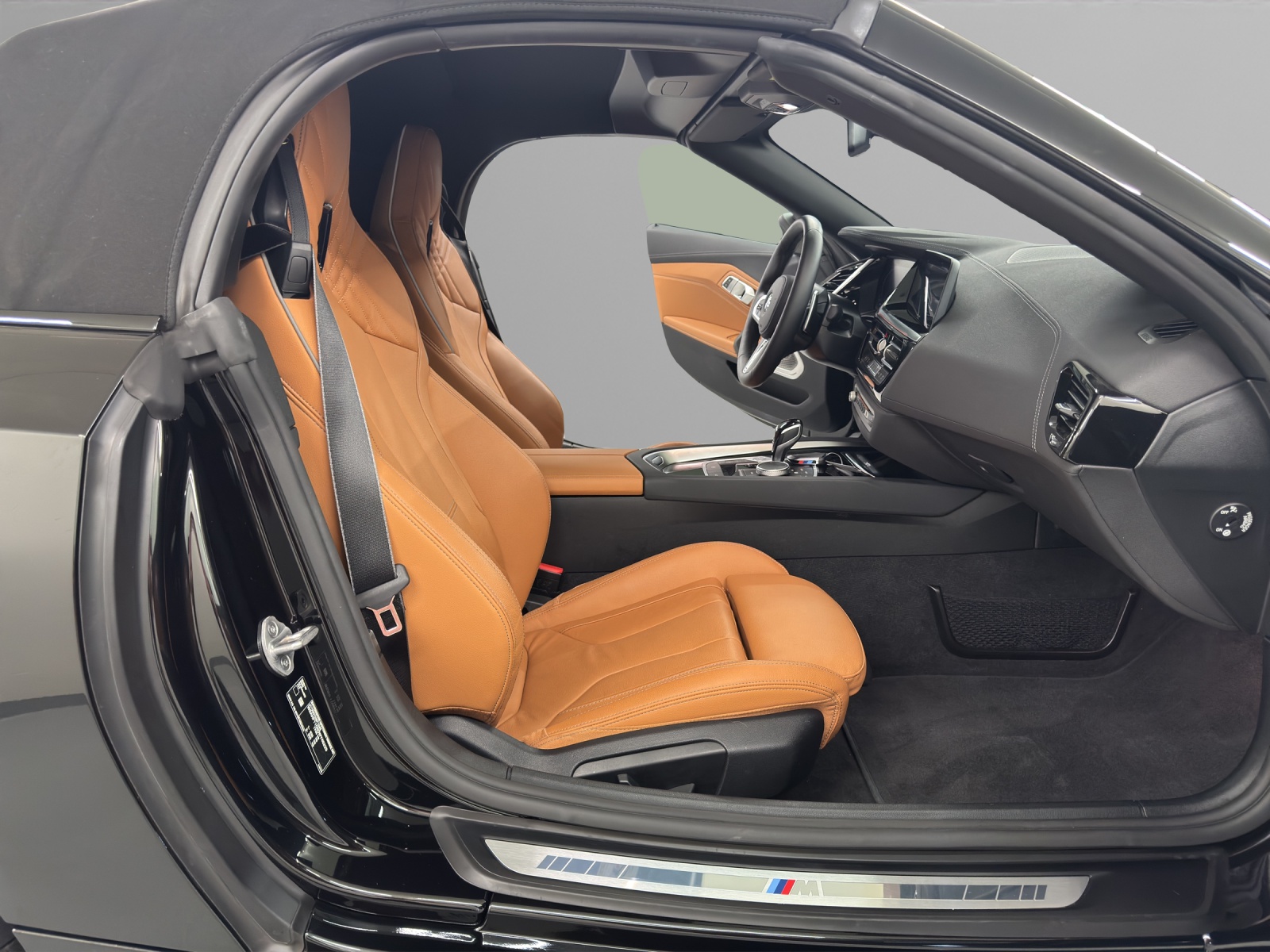 BMW Z4 20i sDrive-image-14