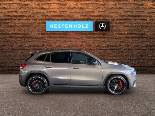 MERCEDES-BENZ GLA 45 S AMG 4Matic+-image-2