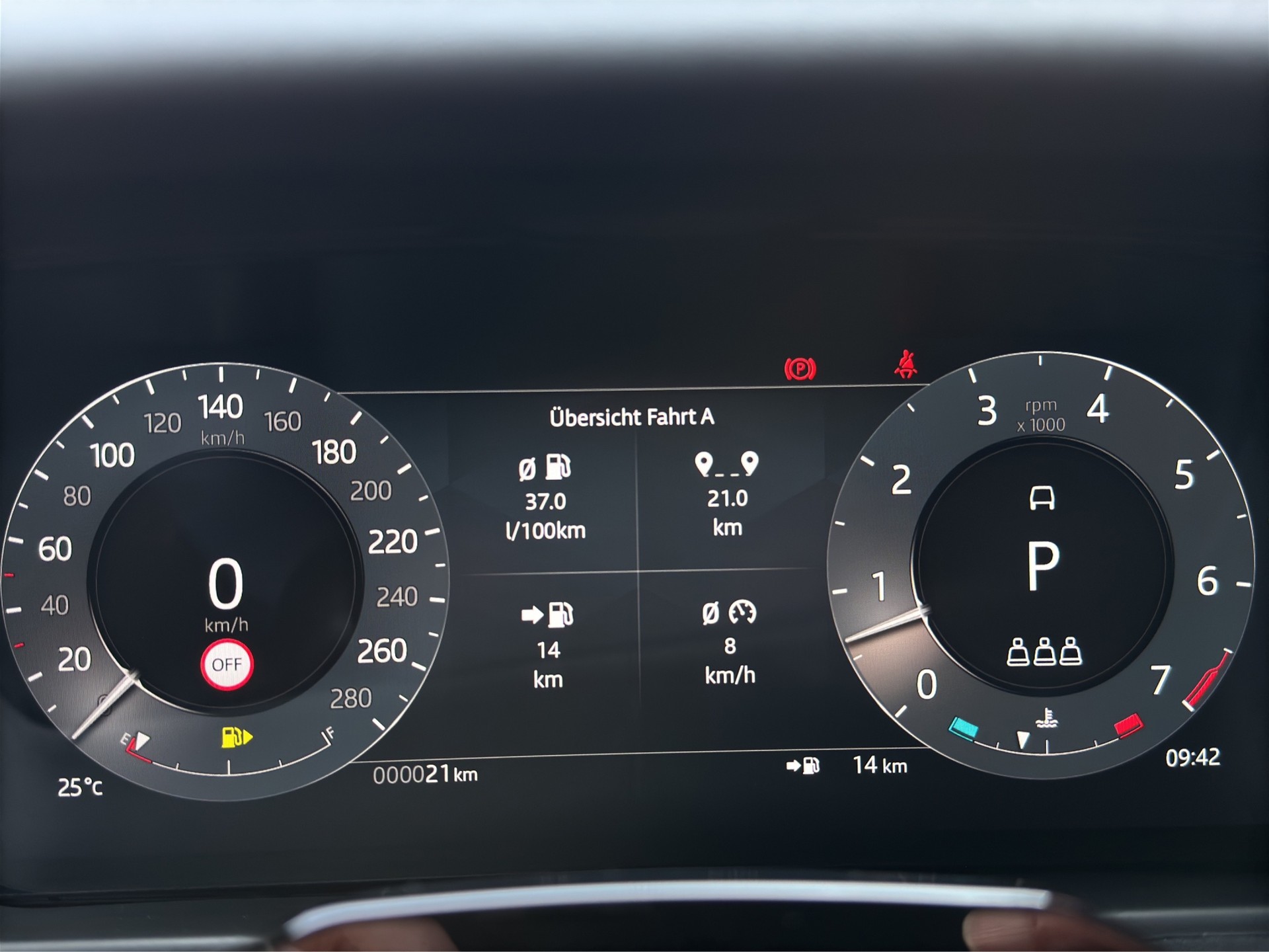 LAND ROVER Range Rover Velar 3.0 I6 Autobiography-image-8