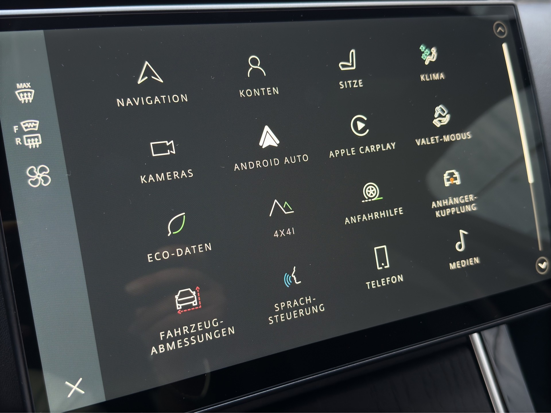 LAND ROVER Range Rover Velar 3.0 I6 Autobiography-image-11