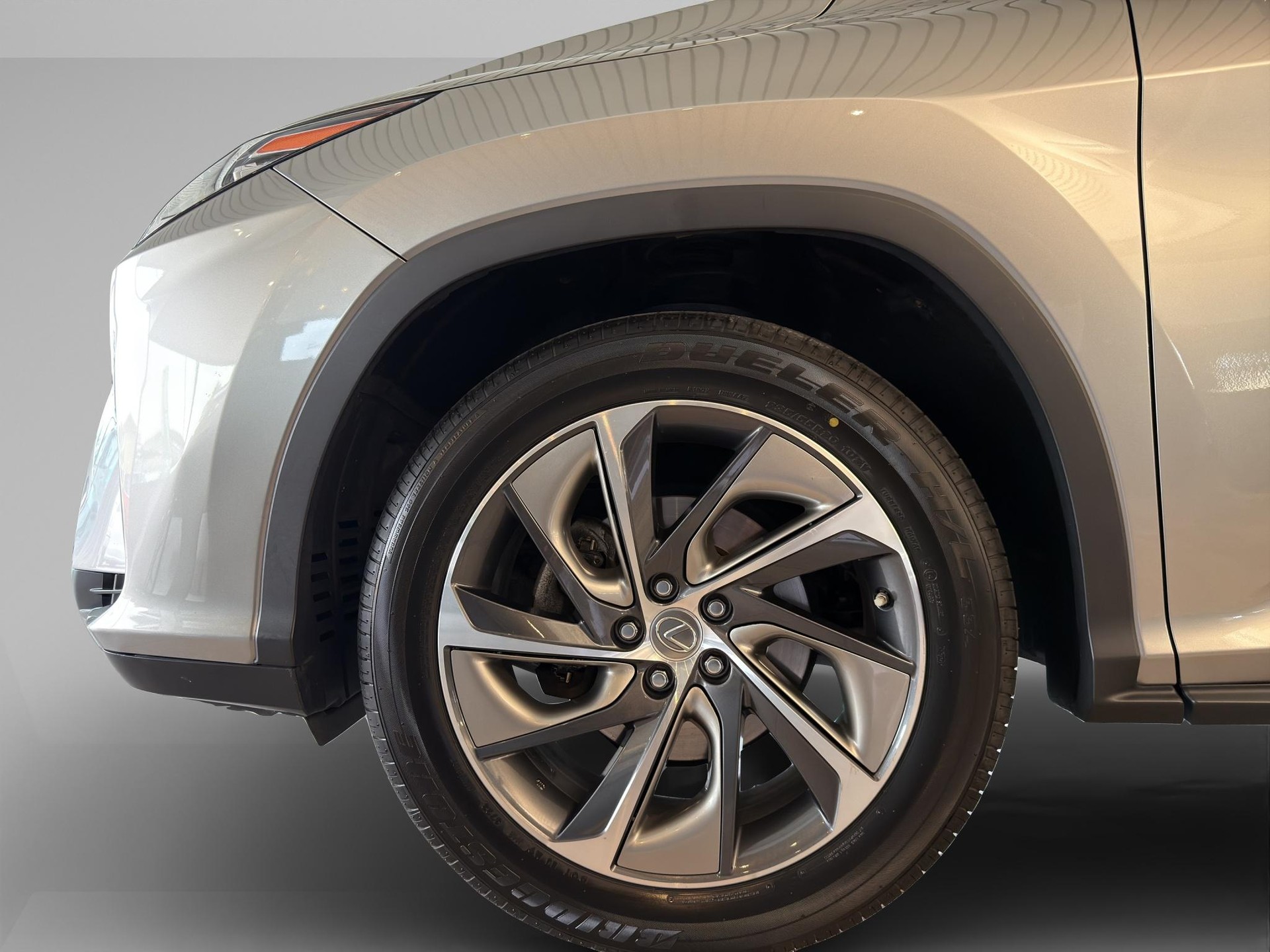 LEXUS RX 450h Excellence-image-8