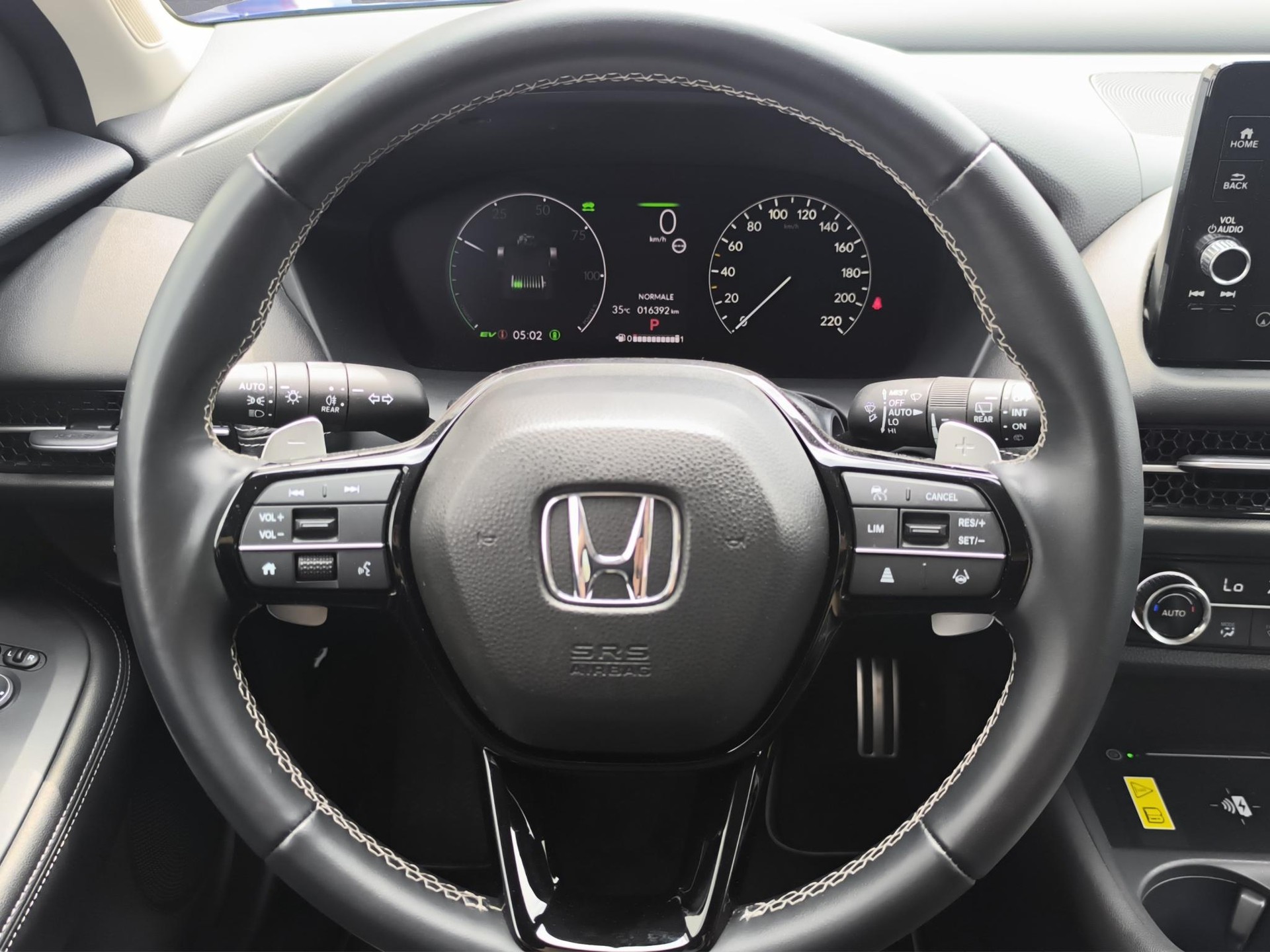 HONDA ZR-V 2.0 i-MMD Sport-image-9