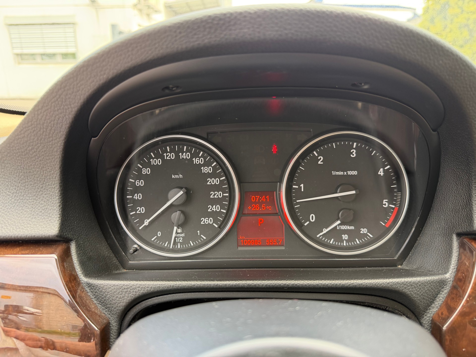 BMW BMW 330d xDrive LCI Steptronic Frisch MFK-image-6