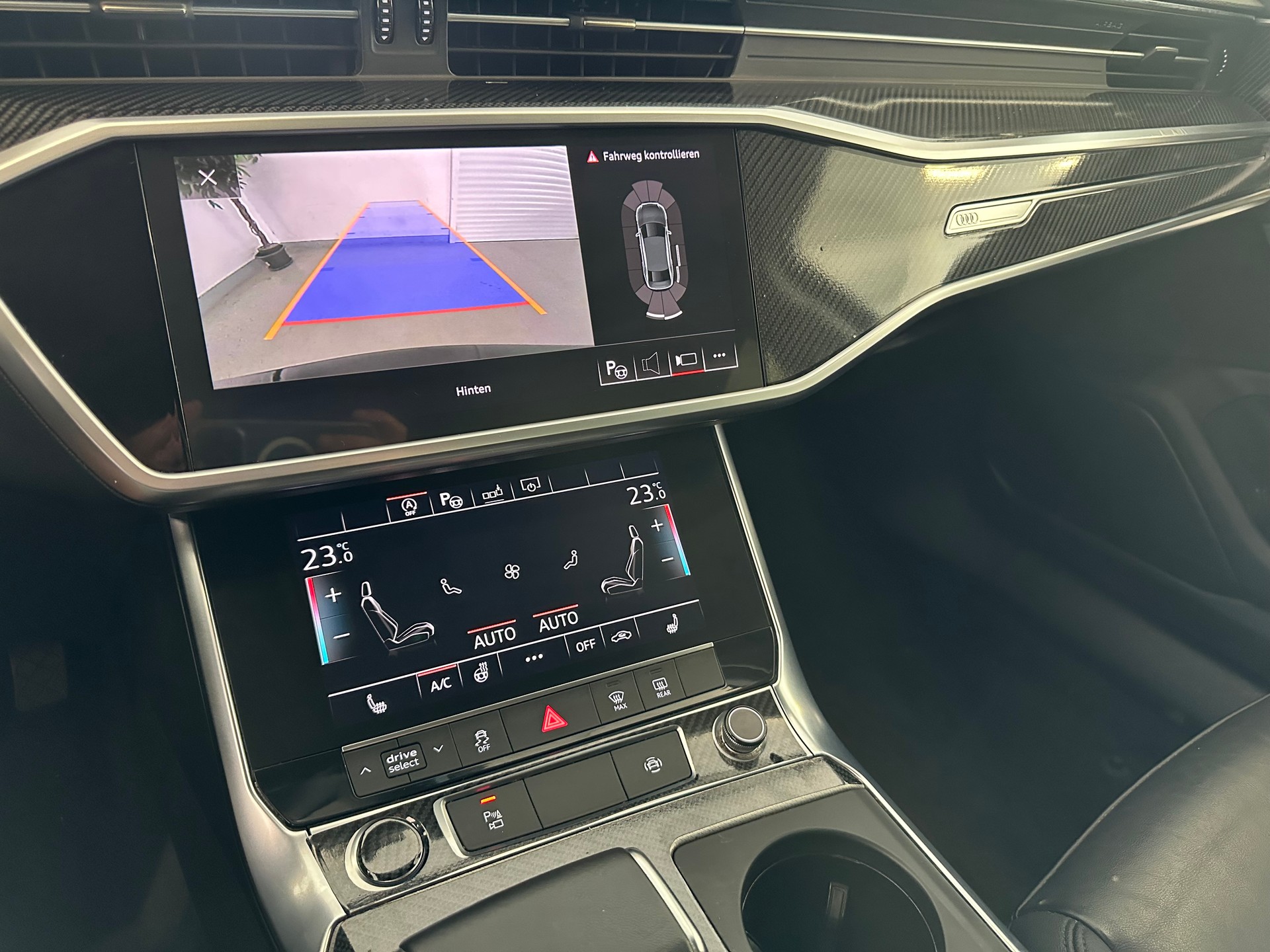 AUDI A6 Limousine 40 TDI Design S-tronic-image-13
