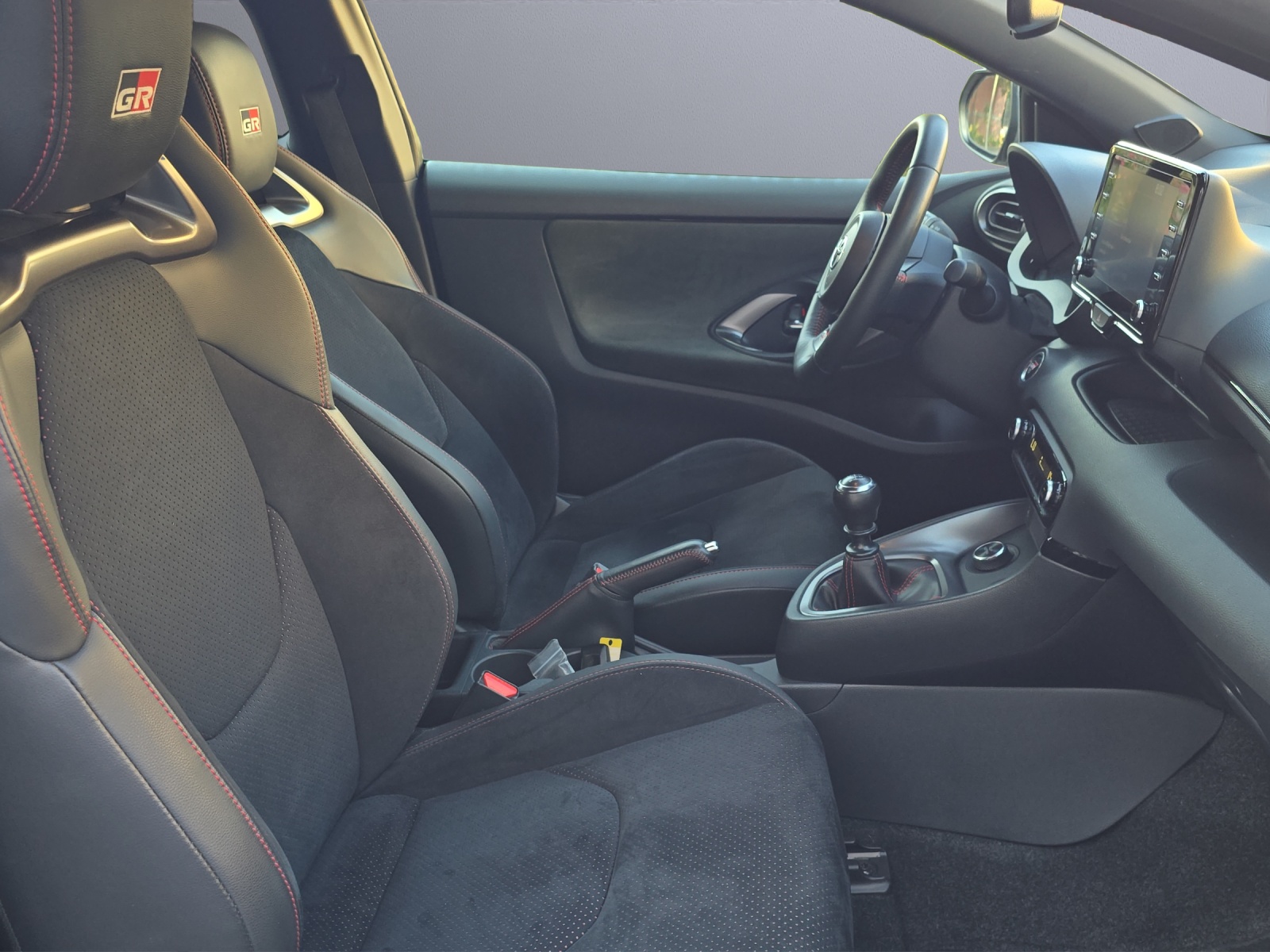 TOYOTA GR Yaris 1.6 Turbo Sport 4x4-image-11