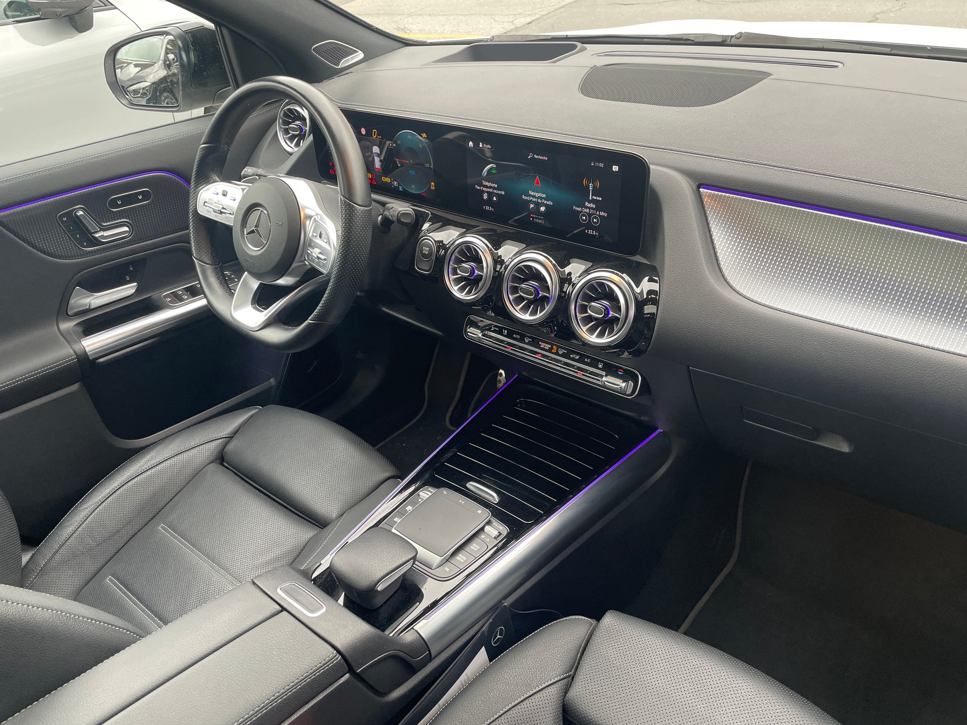 MERCEDES-BENZ EQA 350 AMG Line 4Matic-image-17