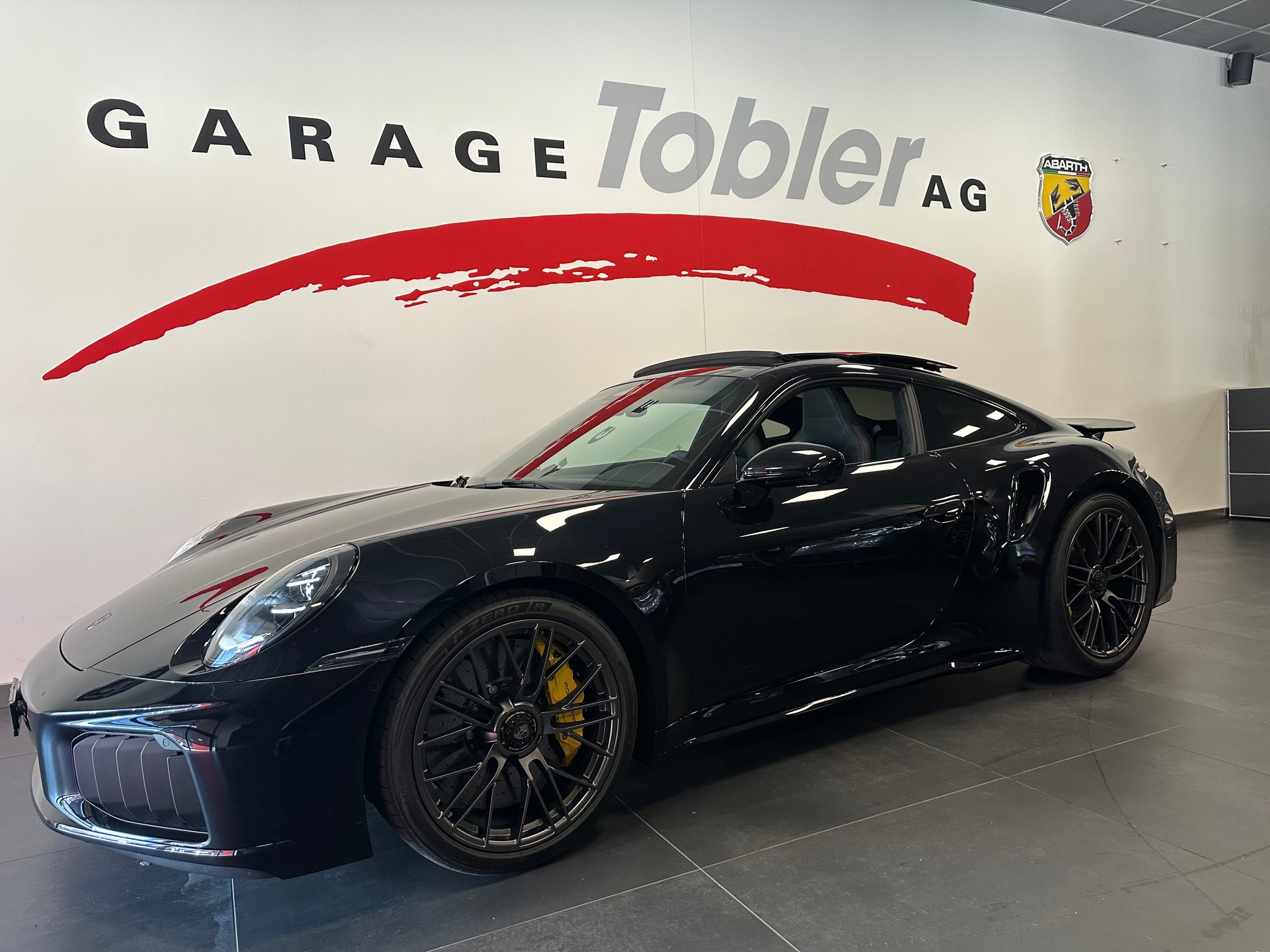 PORSCHE 911 Turbo S PDK-image-0