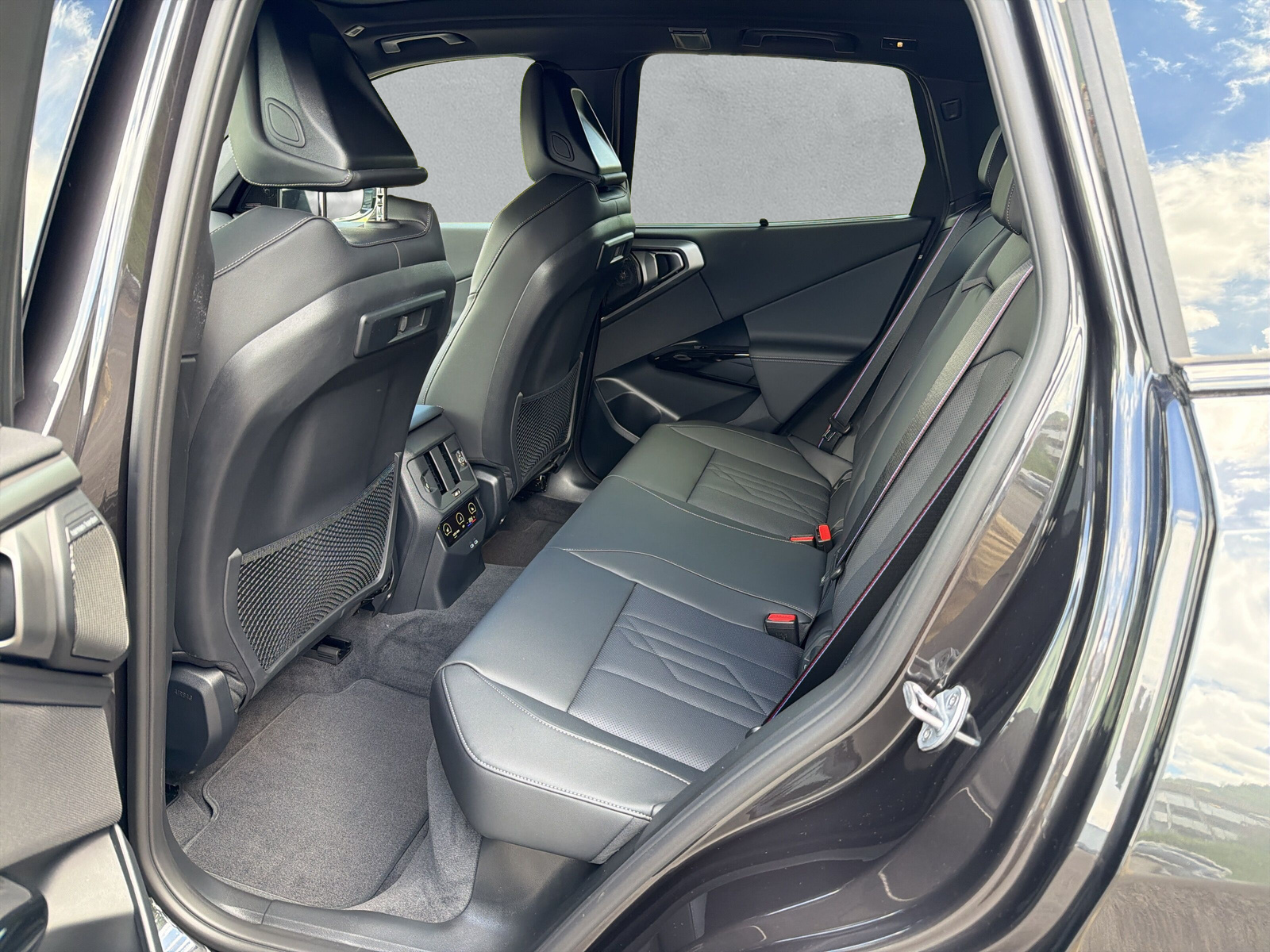 BMW X3 xDrive 30e M Sport Pro-image-11