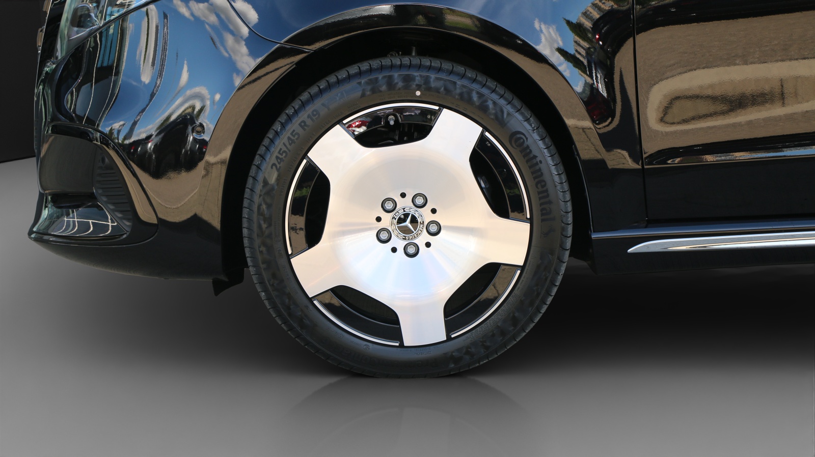 MERCEDES-BENZ V 300 d EXCLUSIVE 3430mm E-image-26